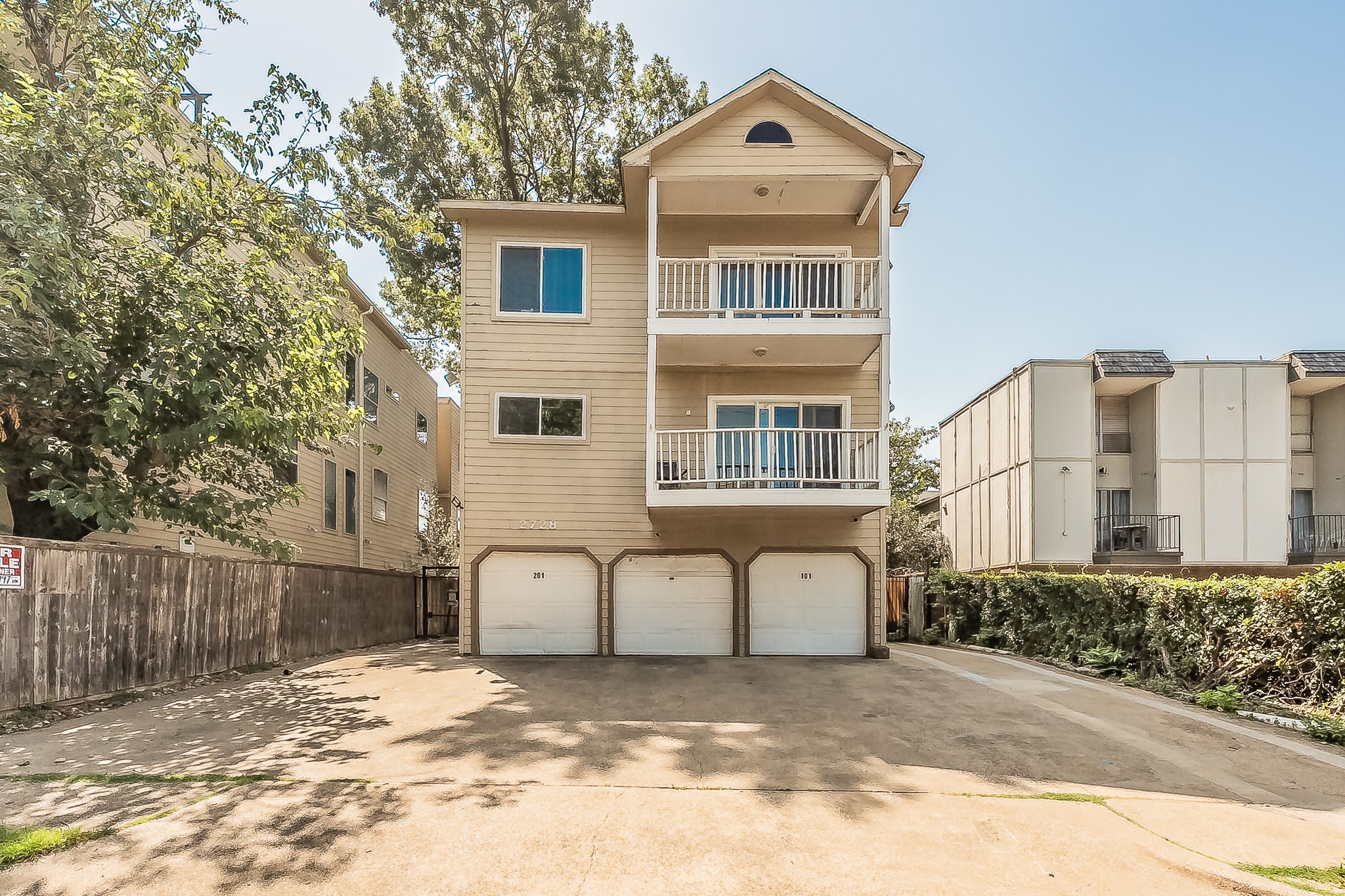 2728 Reagan Street 101
