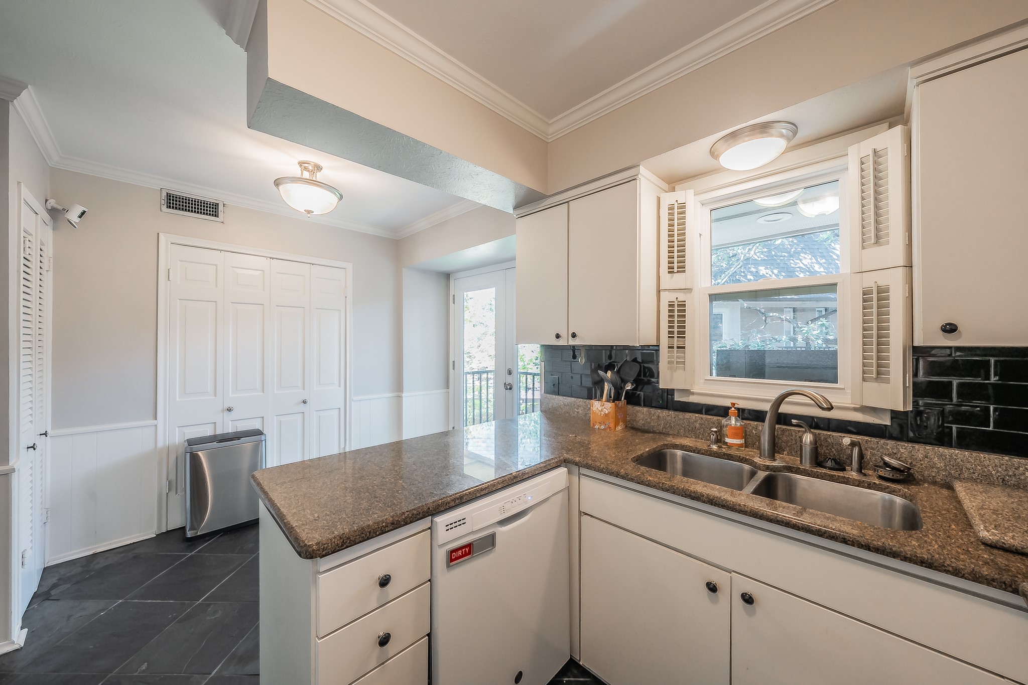 10100 Regal Park Lane 222
