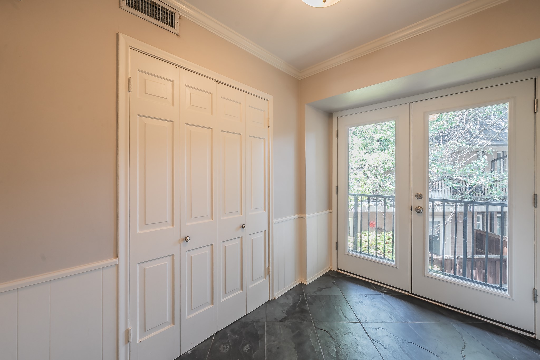10100 Regal Park Lane 222