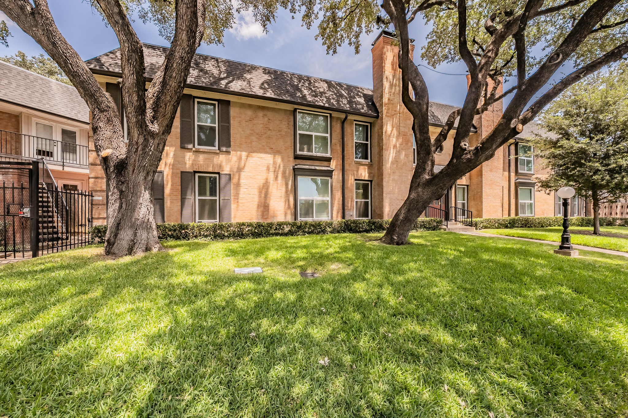 10100 Regal Park Lane 222