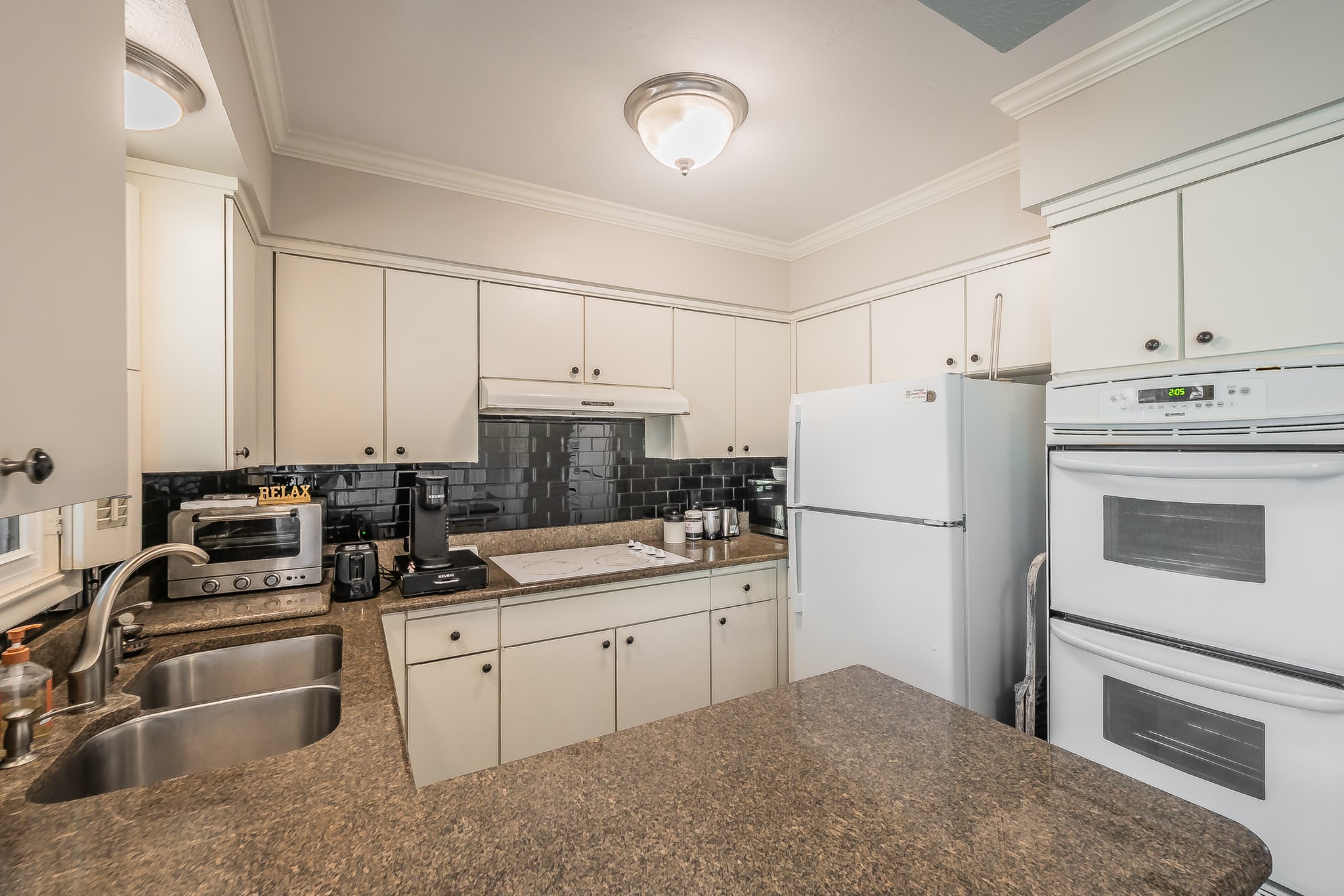 10100 Regal Park Lane 222