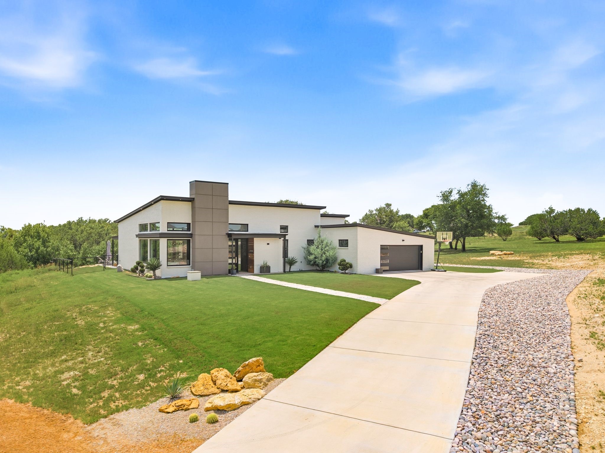 2088 Eagles Ridge Drive