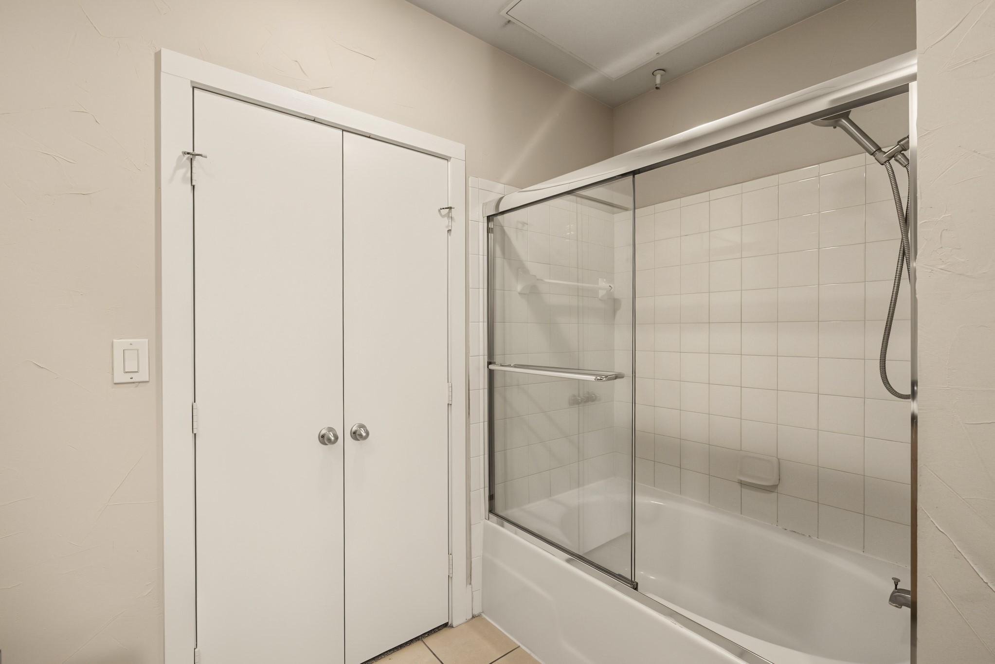 4414 Cedar Springs Road 310
