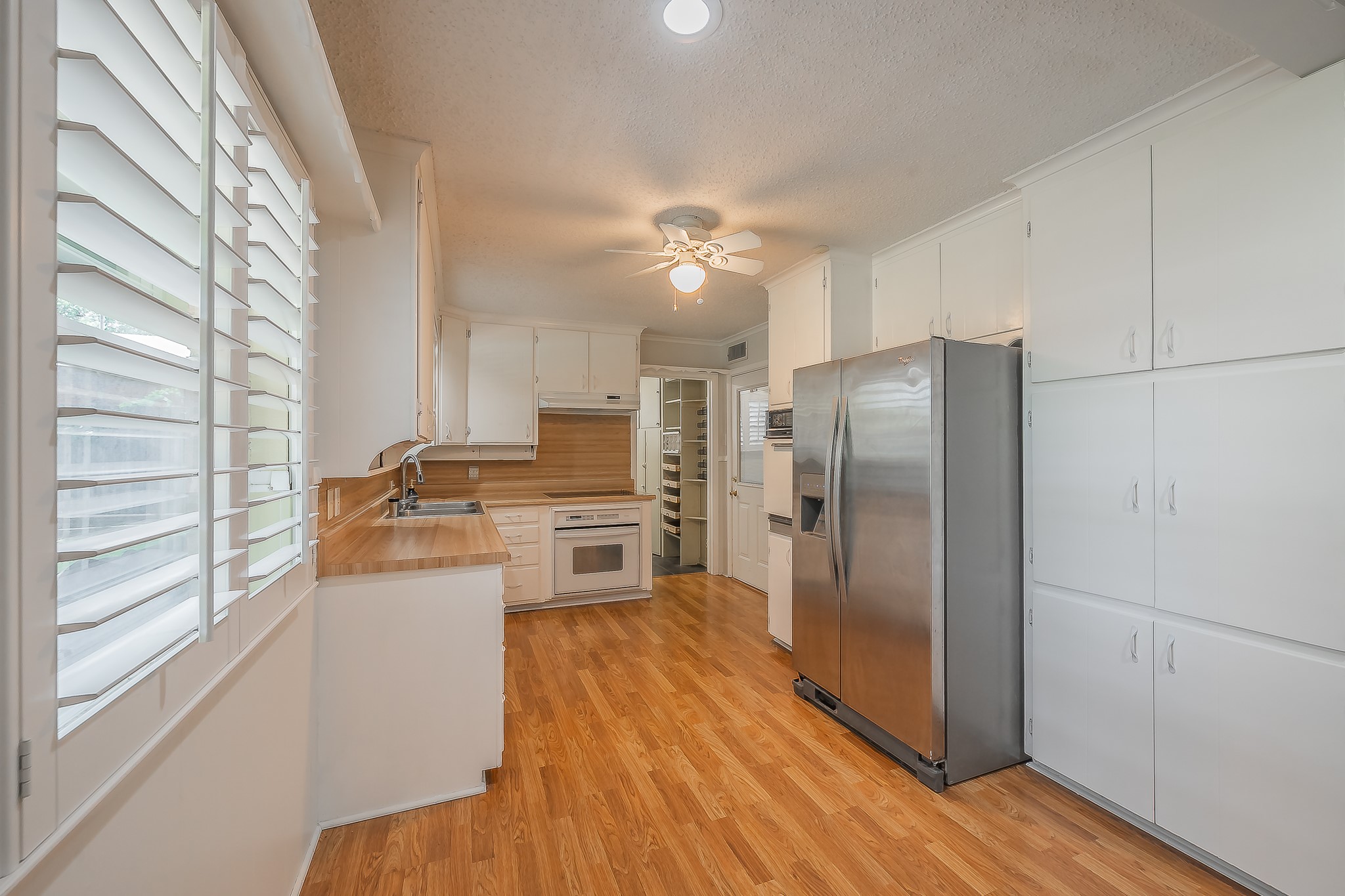 3513 Granada Drive
