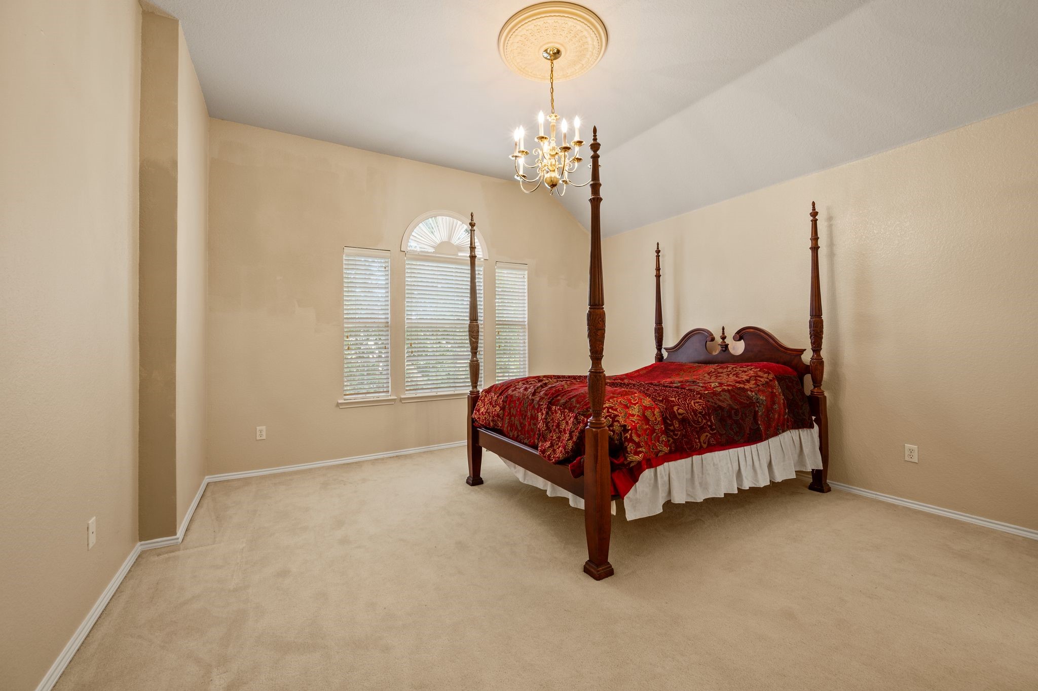 5549 Mountain Valley Drive