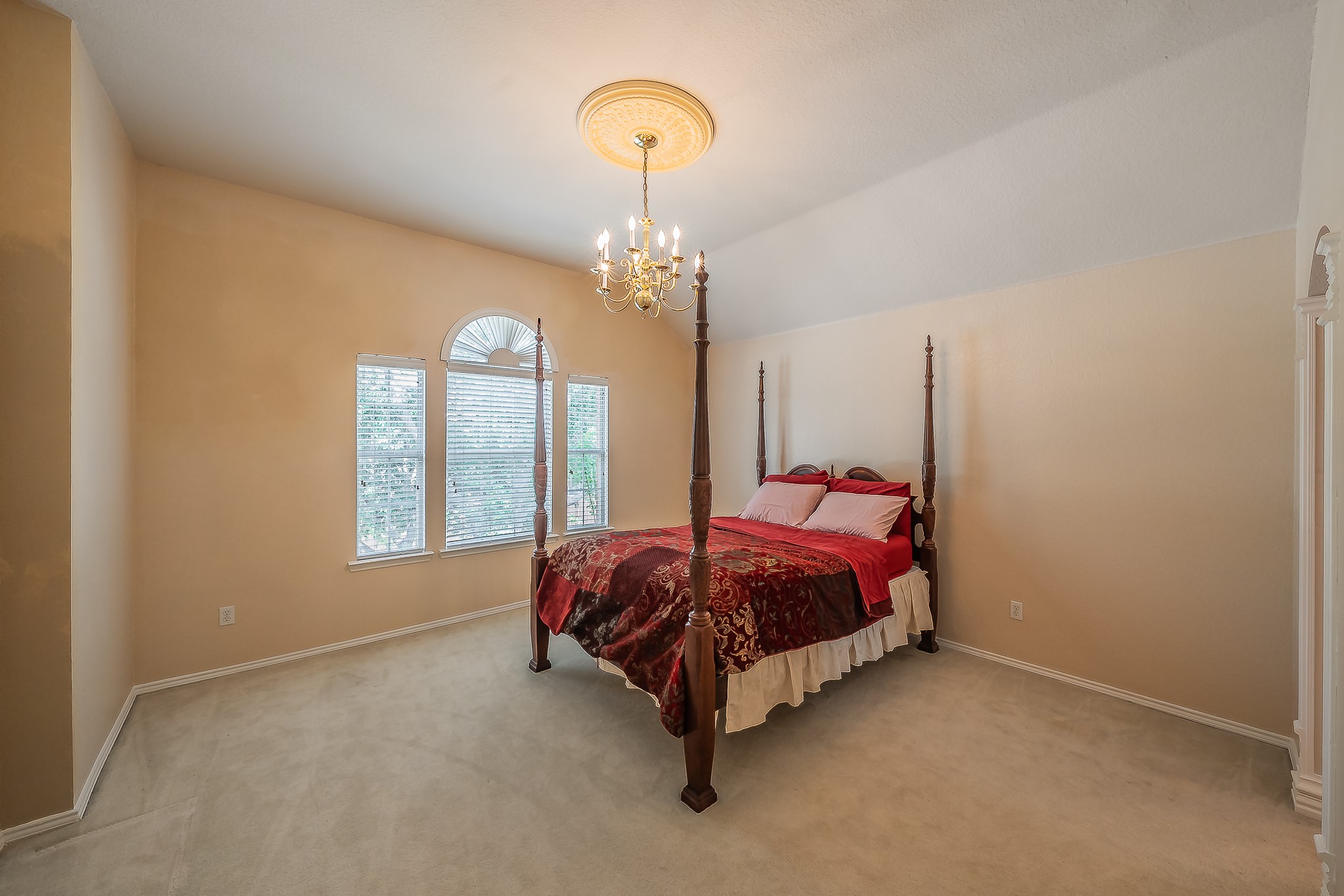 5549 Mountain Valley Drive