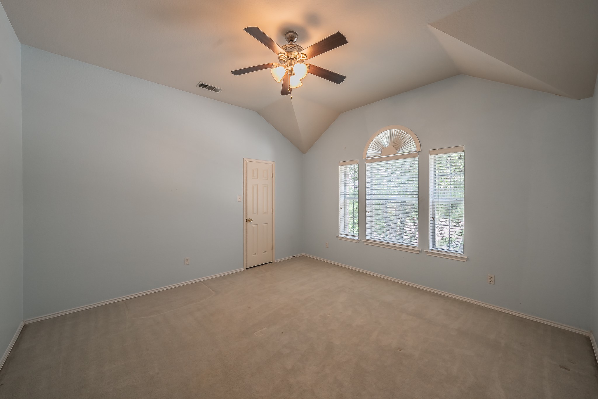 5549 Mountain Valley Drive