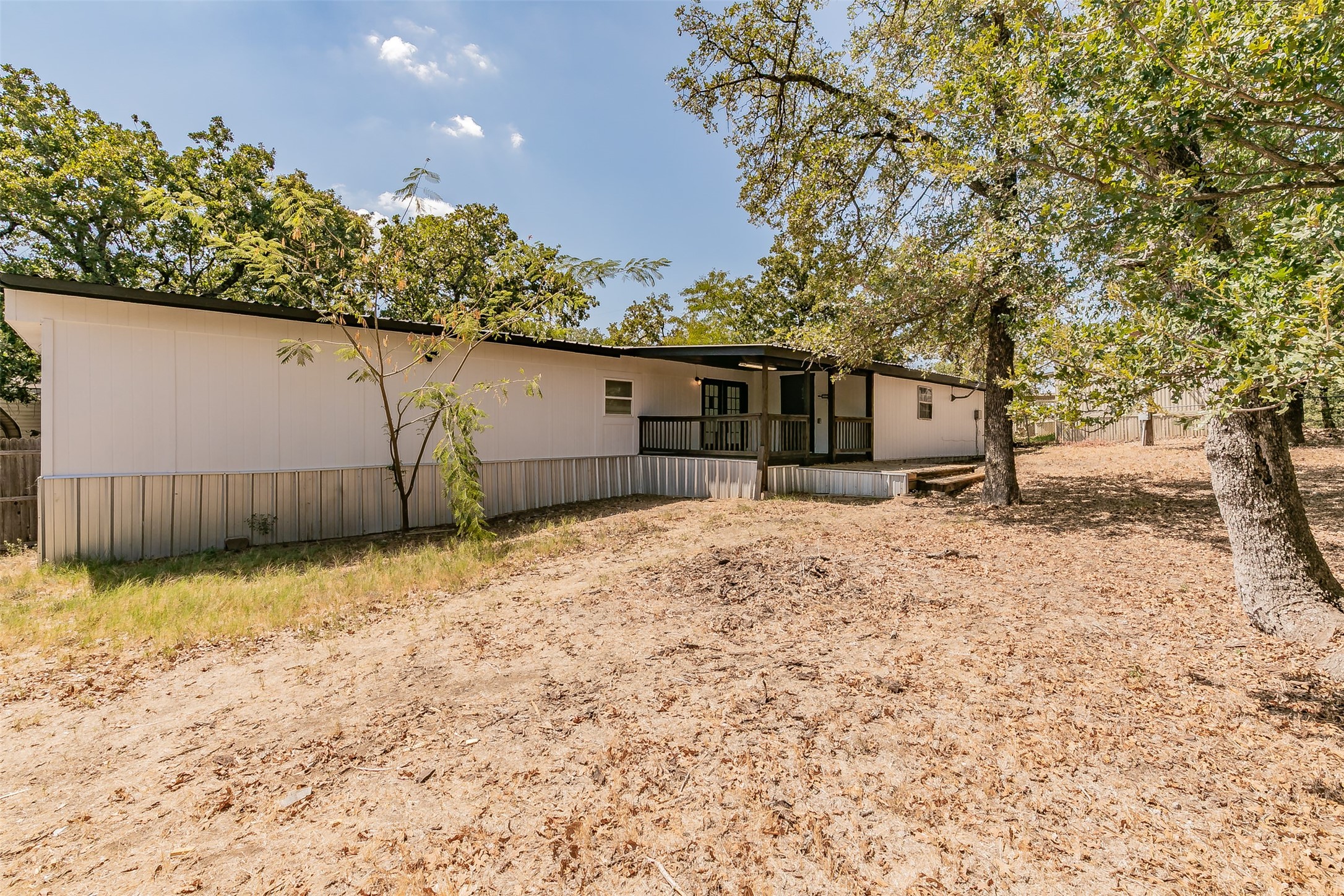 1708 Hilltop Lane