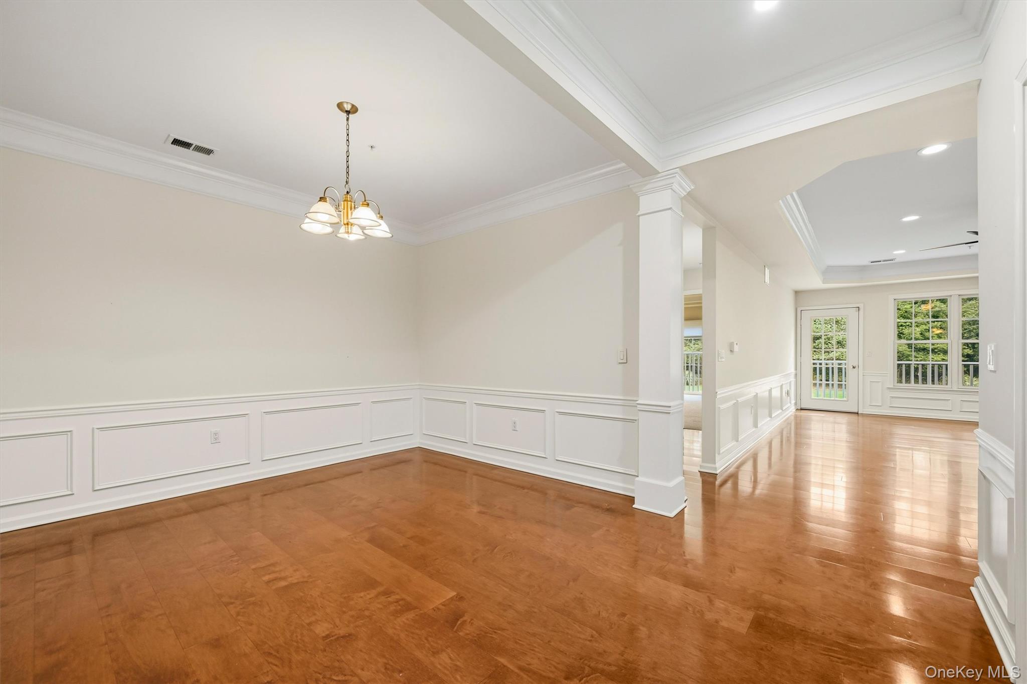 30 N De Baun Avenue Unit: 203