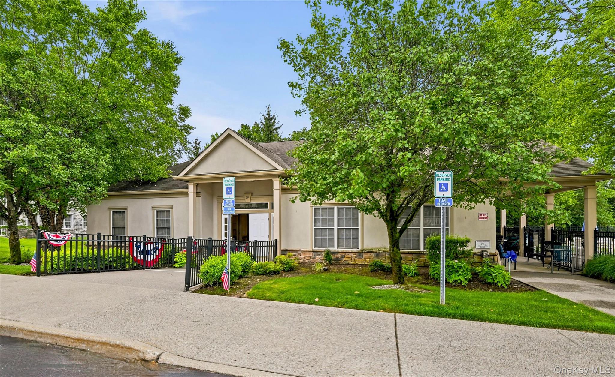 30 N De Baun Avenue Unit: 203