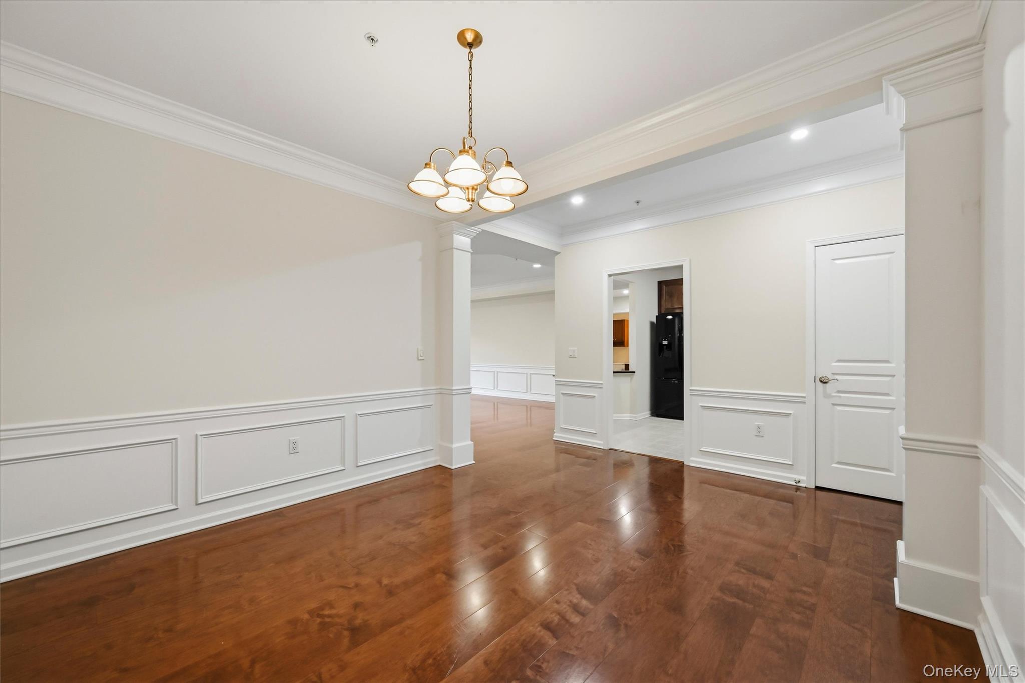 30 N De Baun Avenue Unit: 203