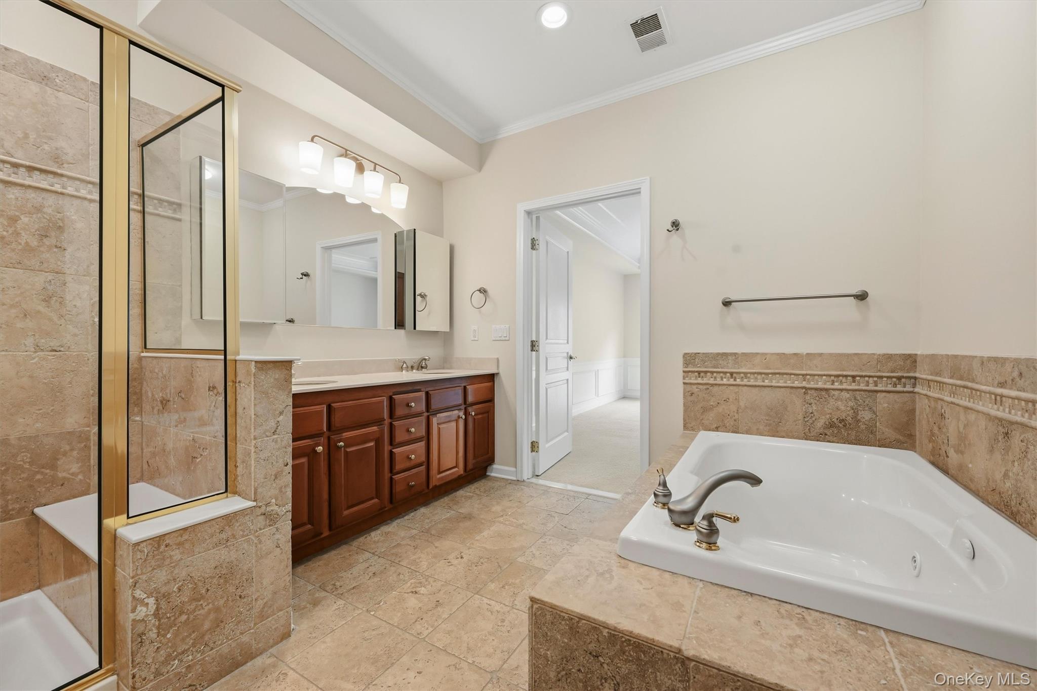 30 N De Baun Avenue Unit: 203