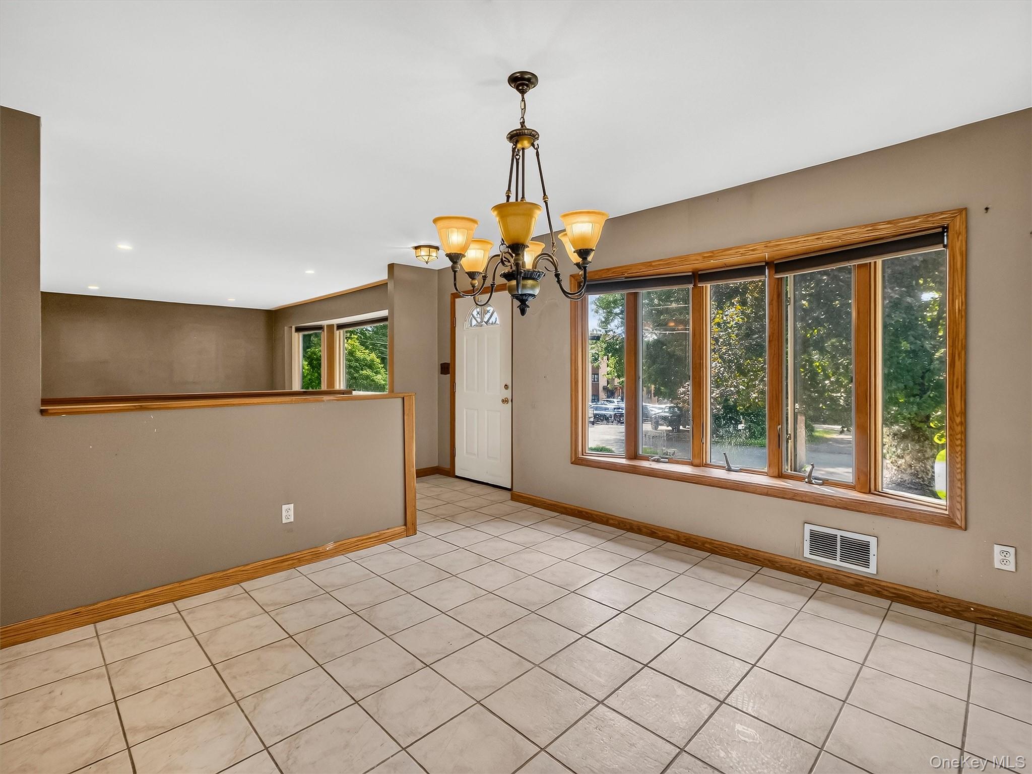 12 Elmwood Drive