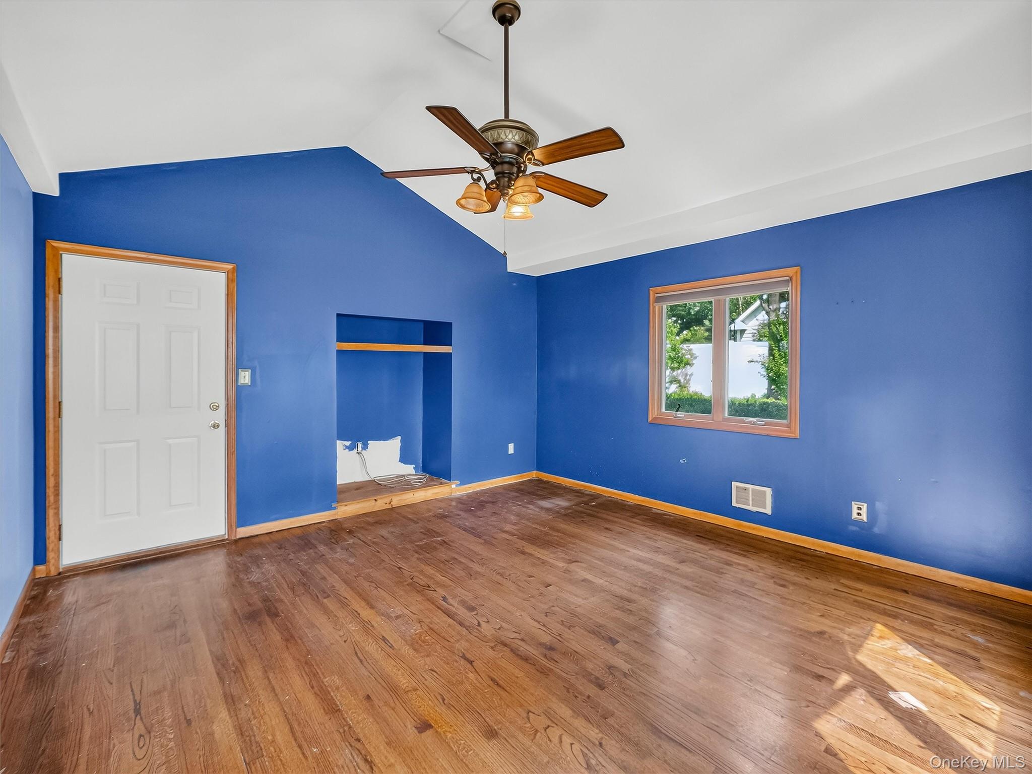 12 Elmwood Drive