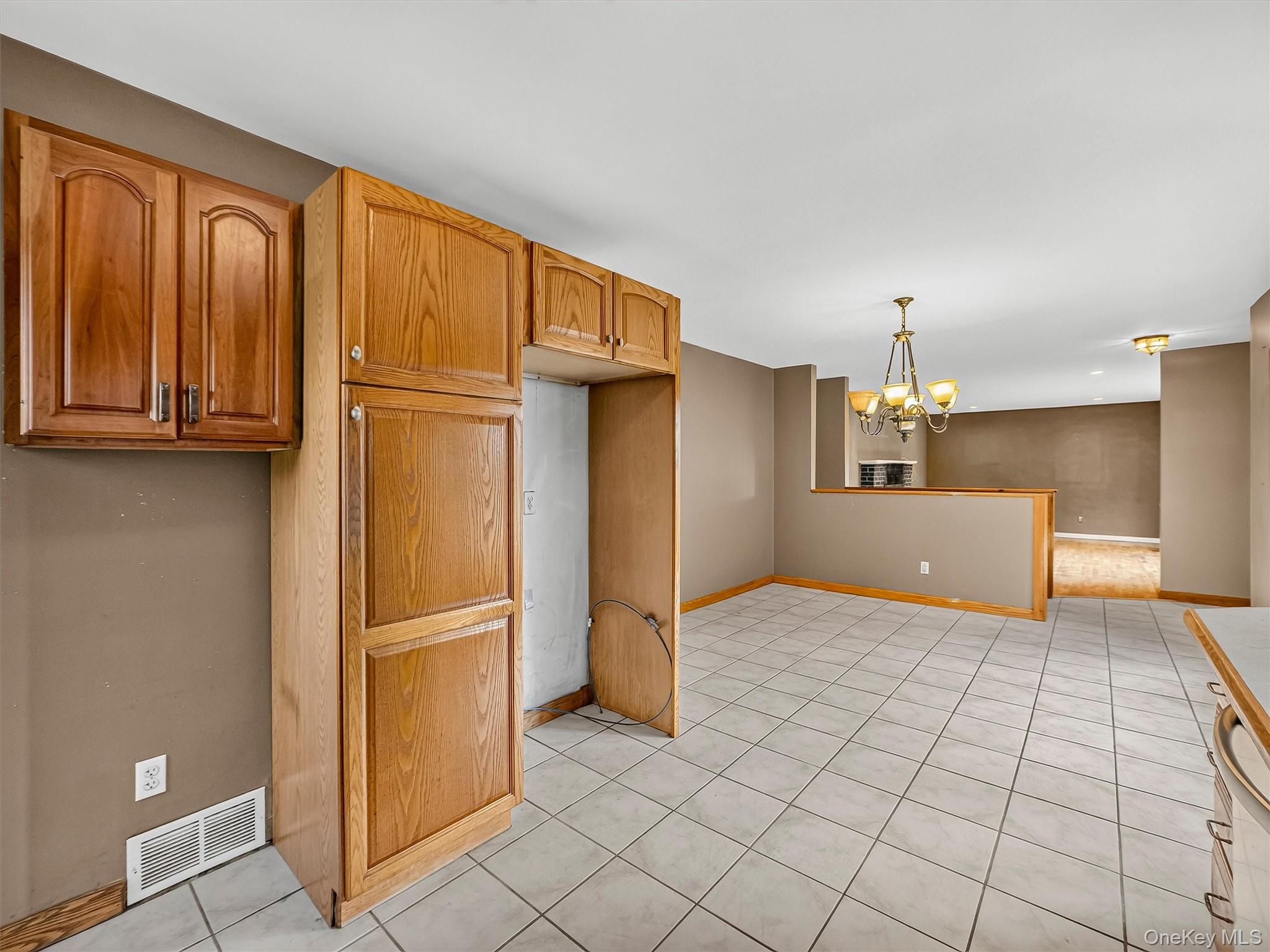 12 Elmwood Drive