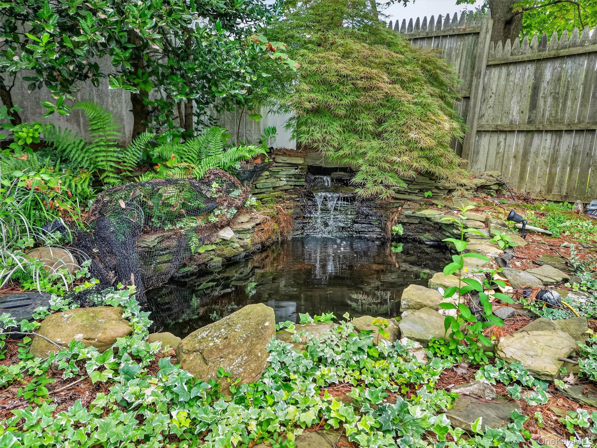 12 Elmwood Drive