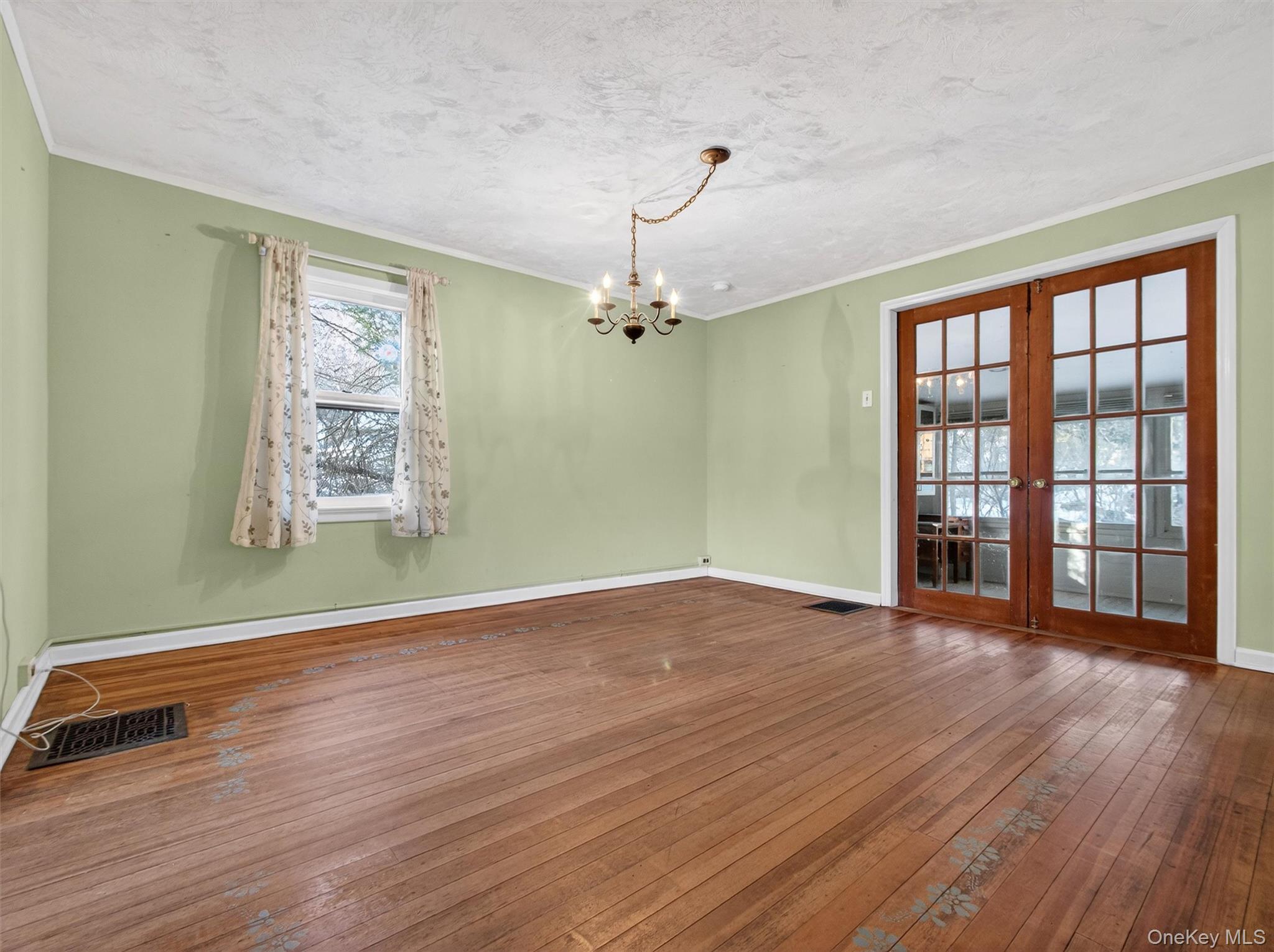 325 Haverstraw Road
