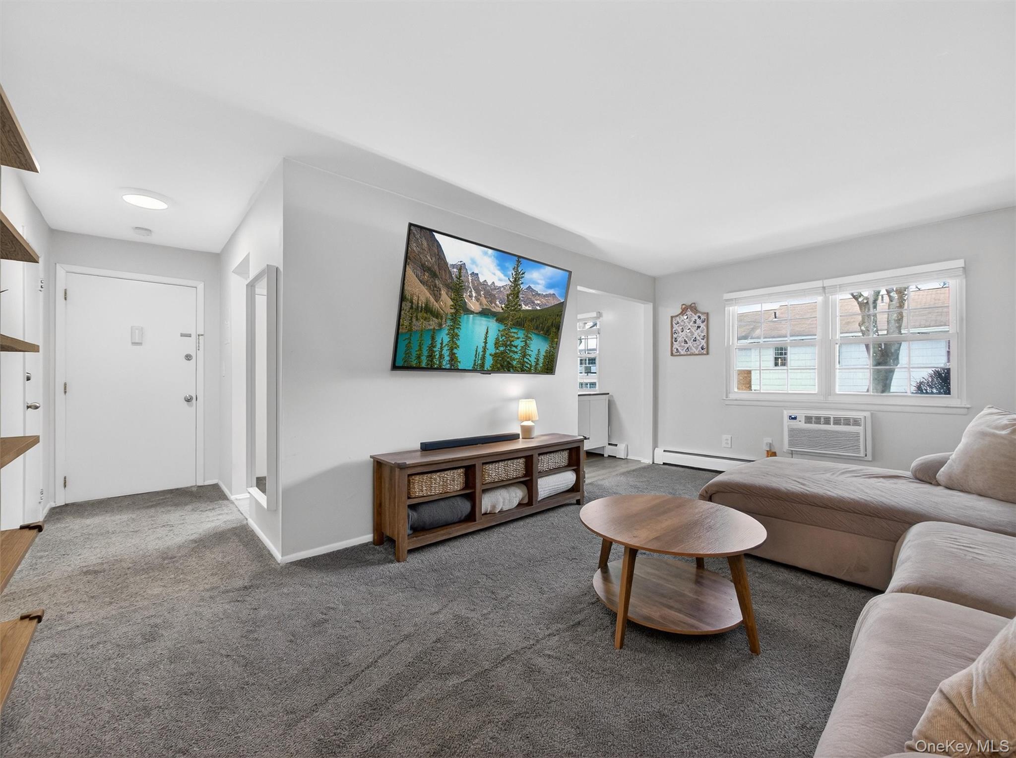 210 Parkside Drive Unit: 210