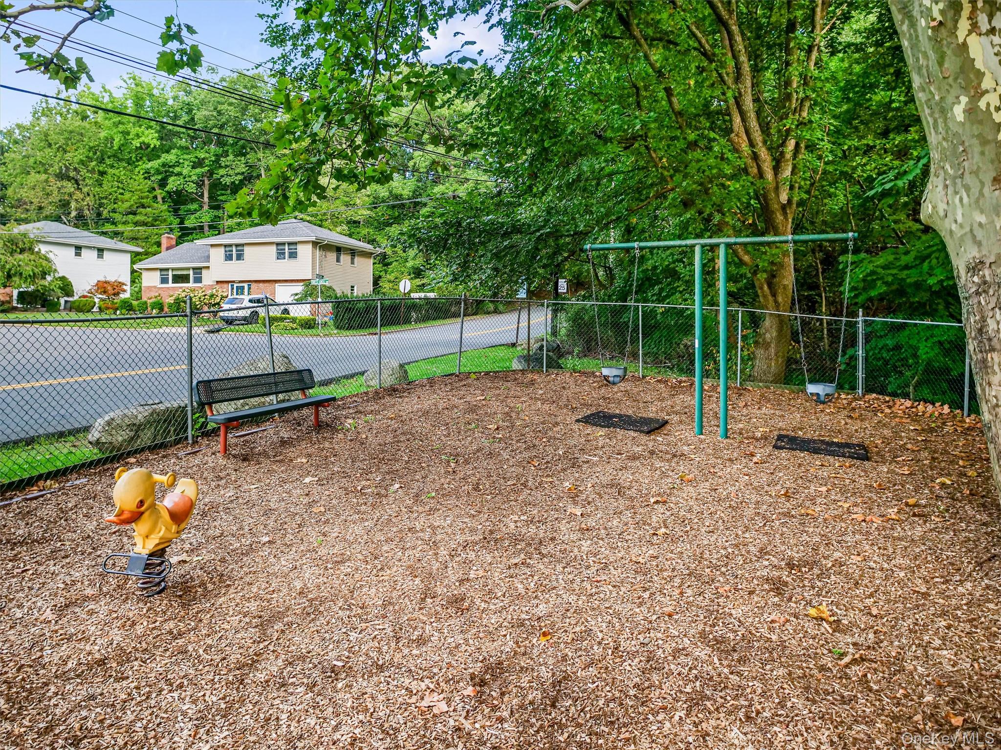 210 Parkside Drive Unit: 210