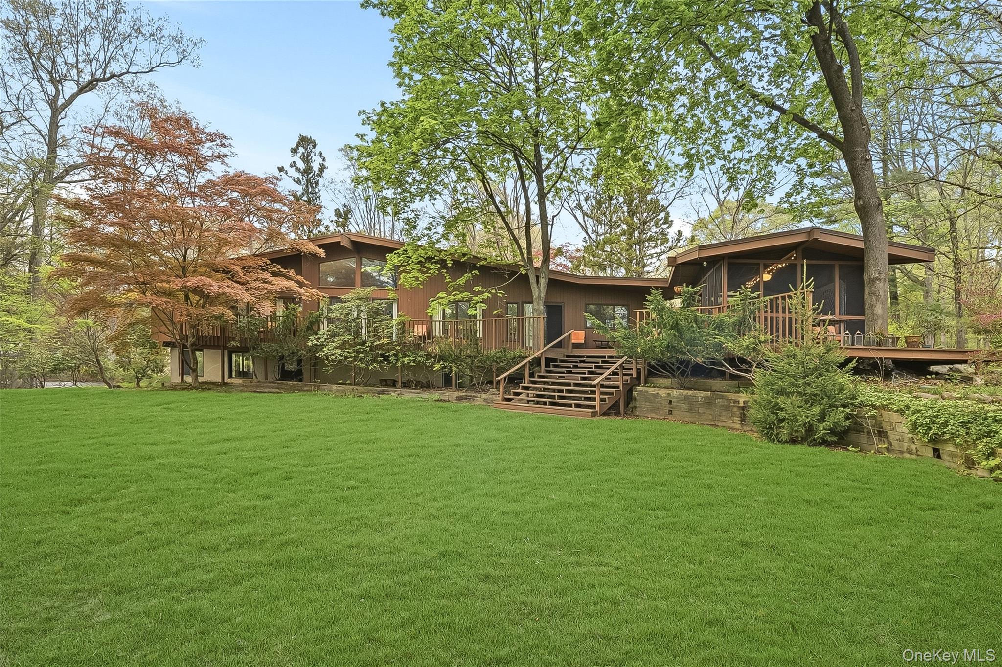 1 Druid Court