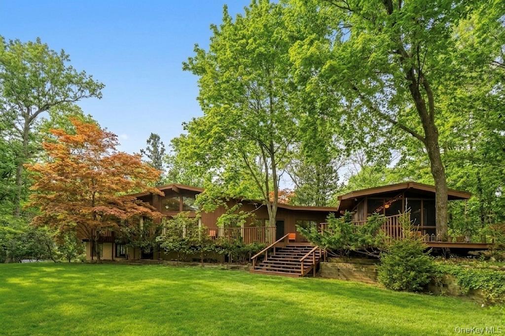 1 Druid Court