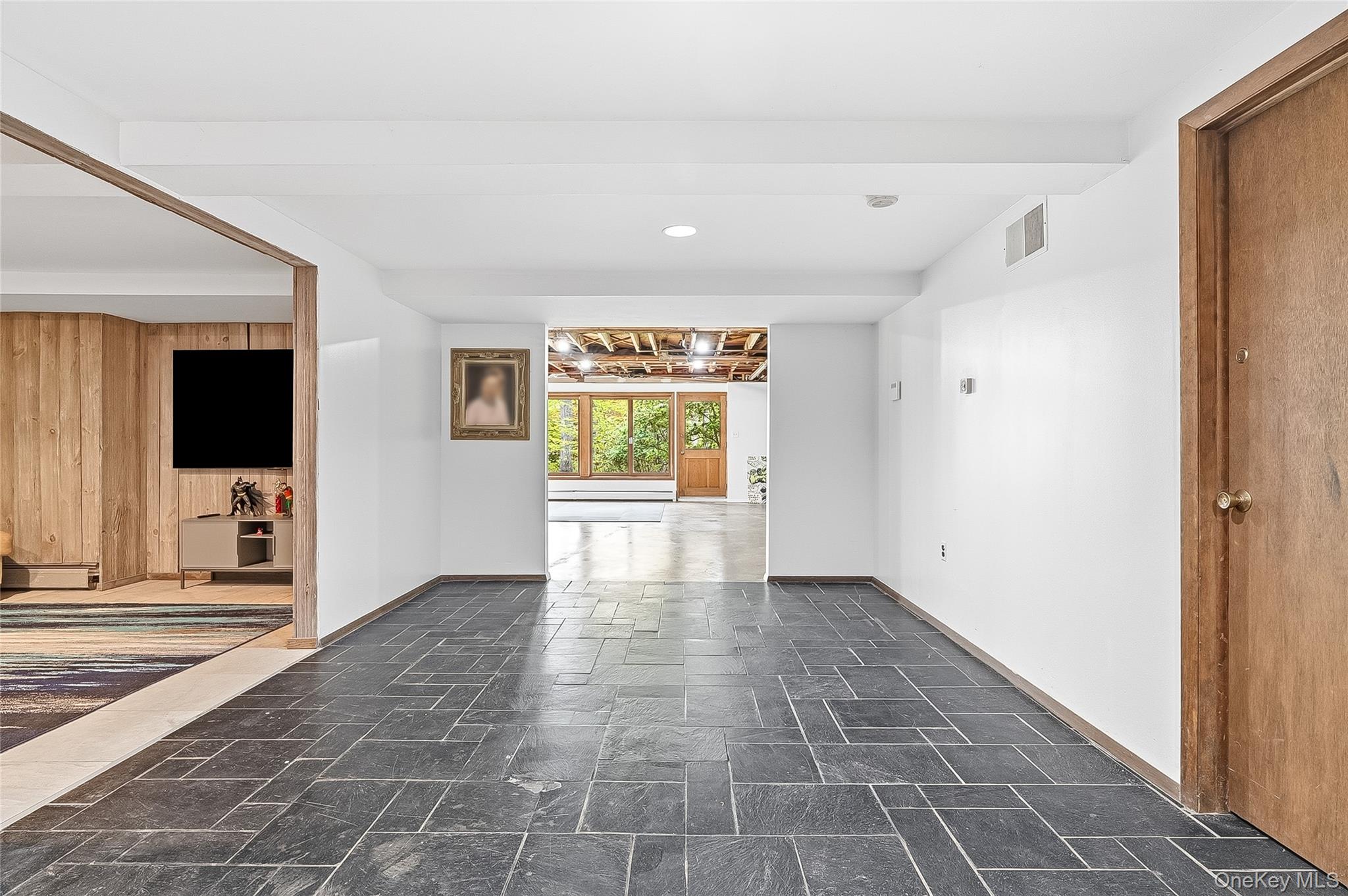 1 Druid Court