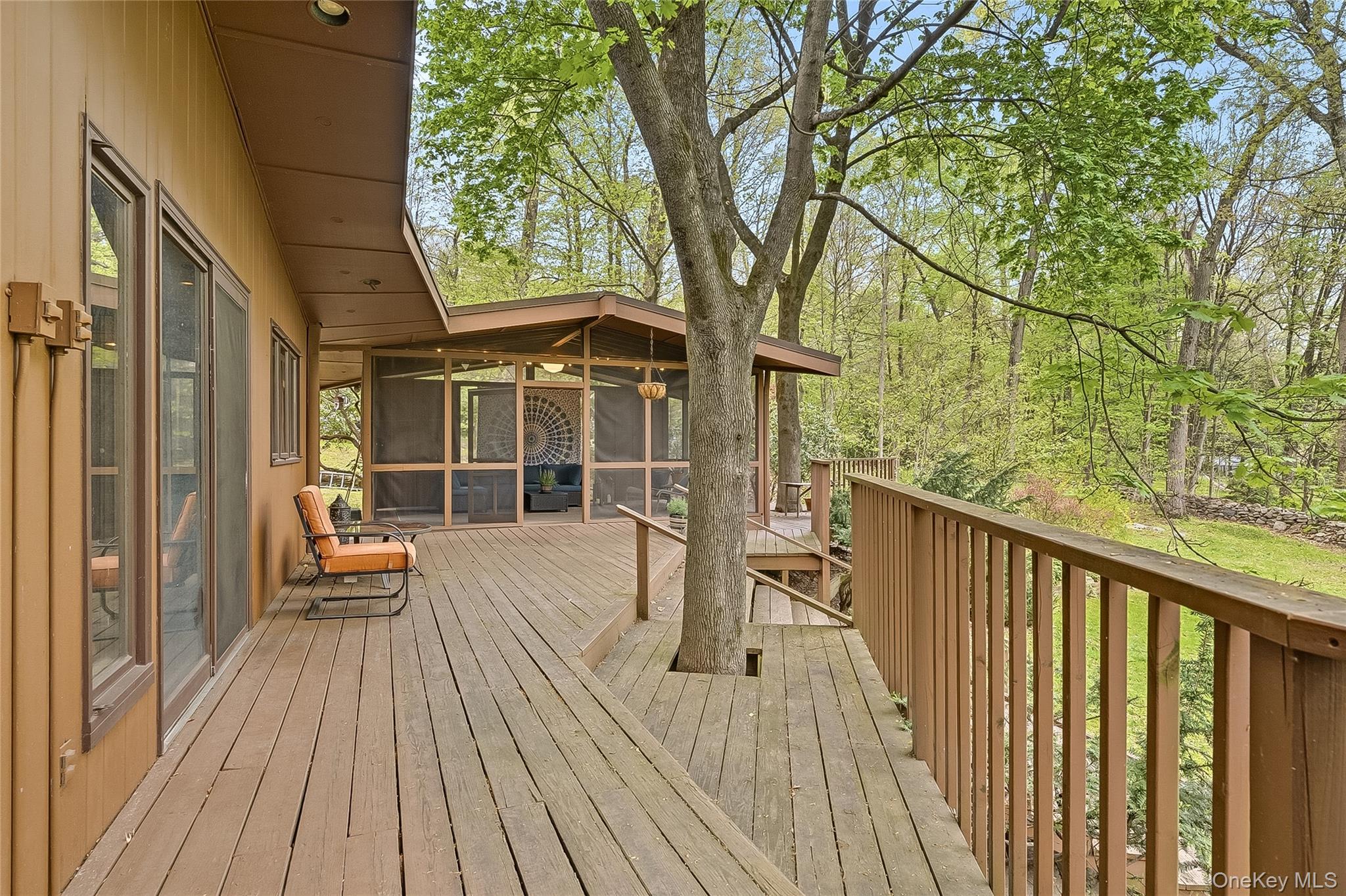 1 Druid Court
