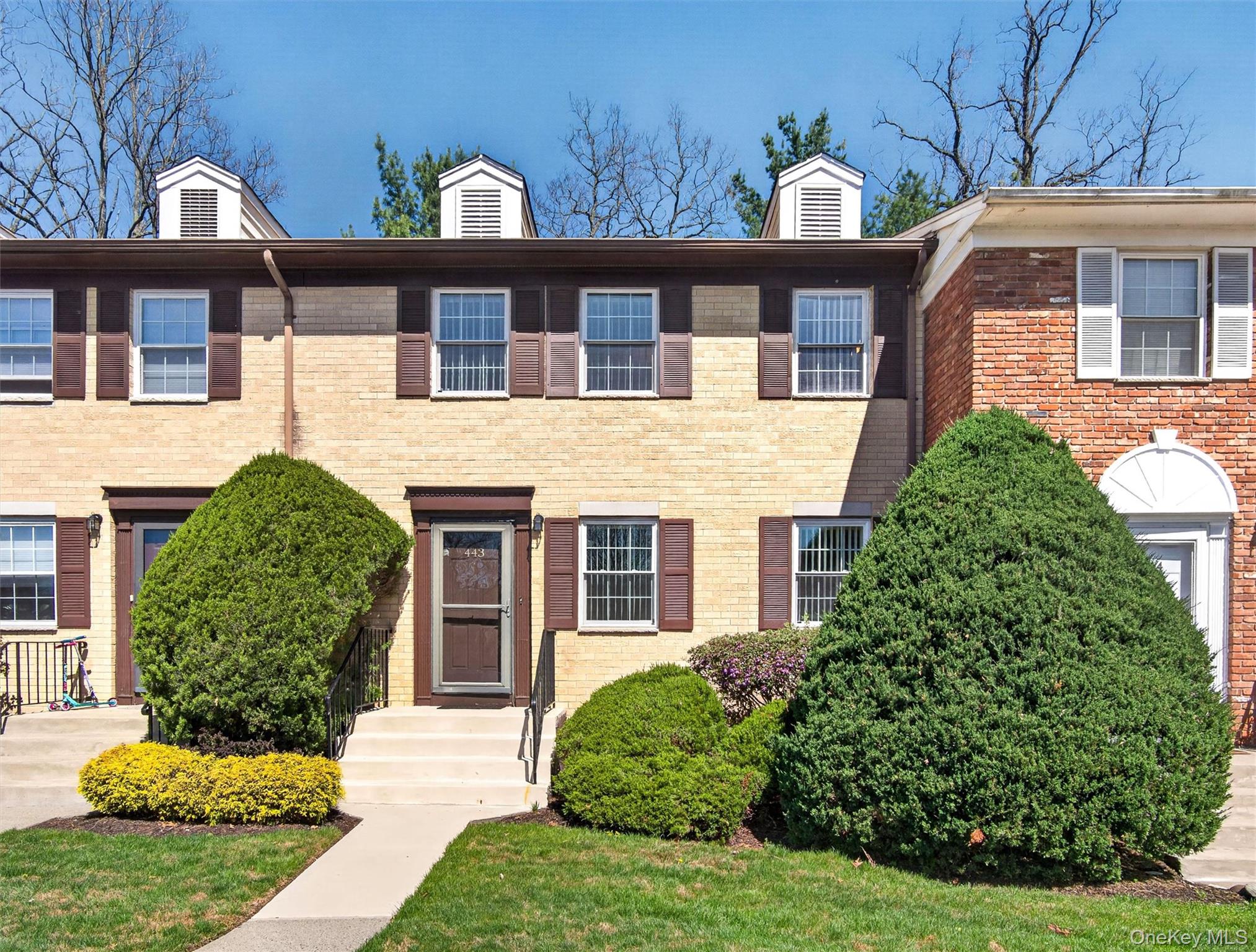 443 Genesee Court