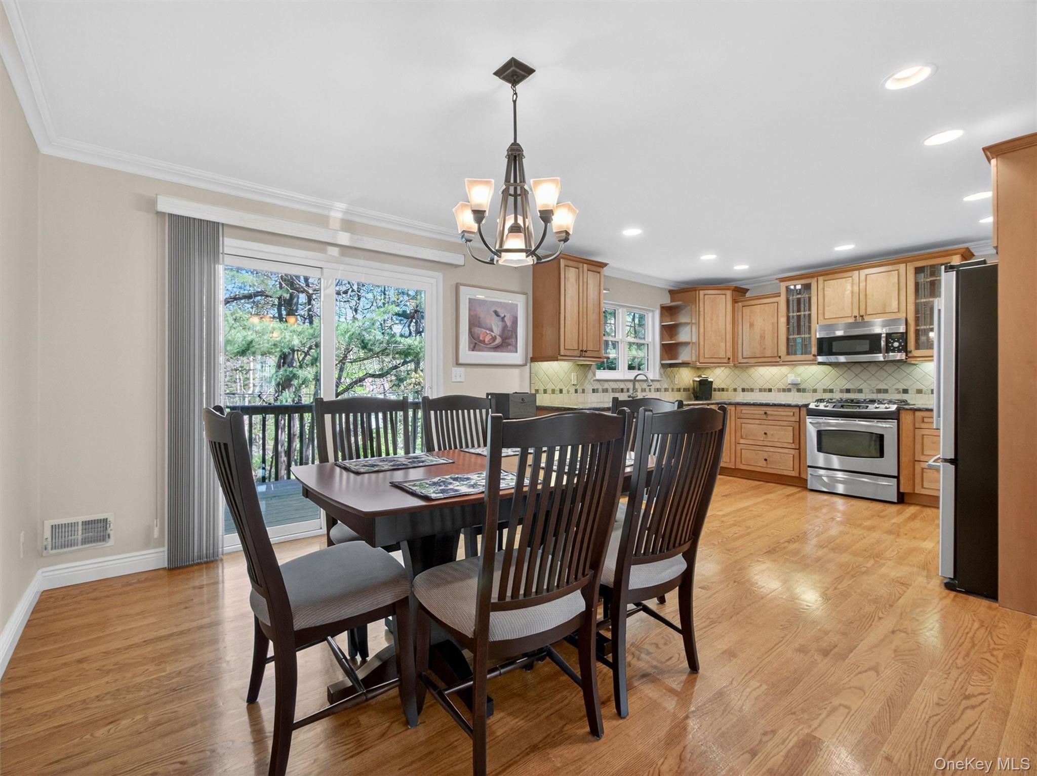 443 Genesee Court