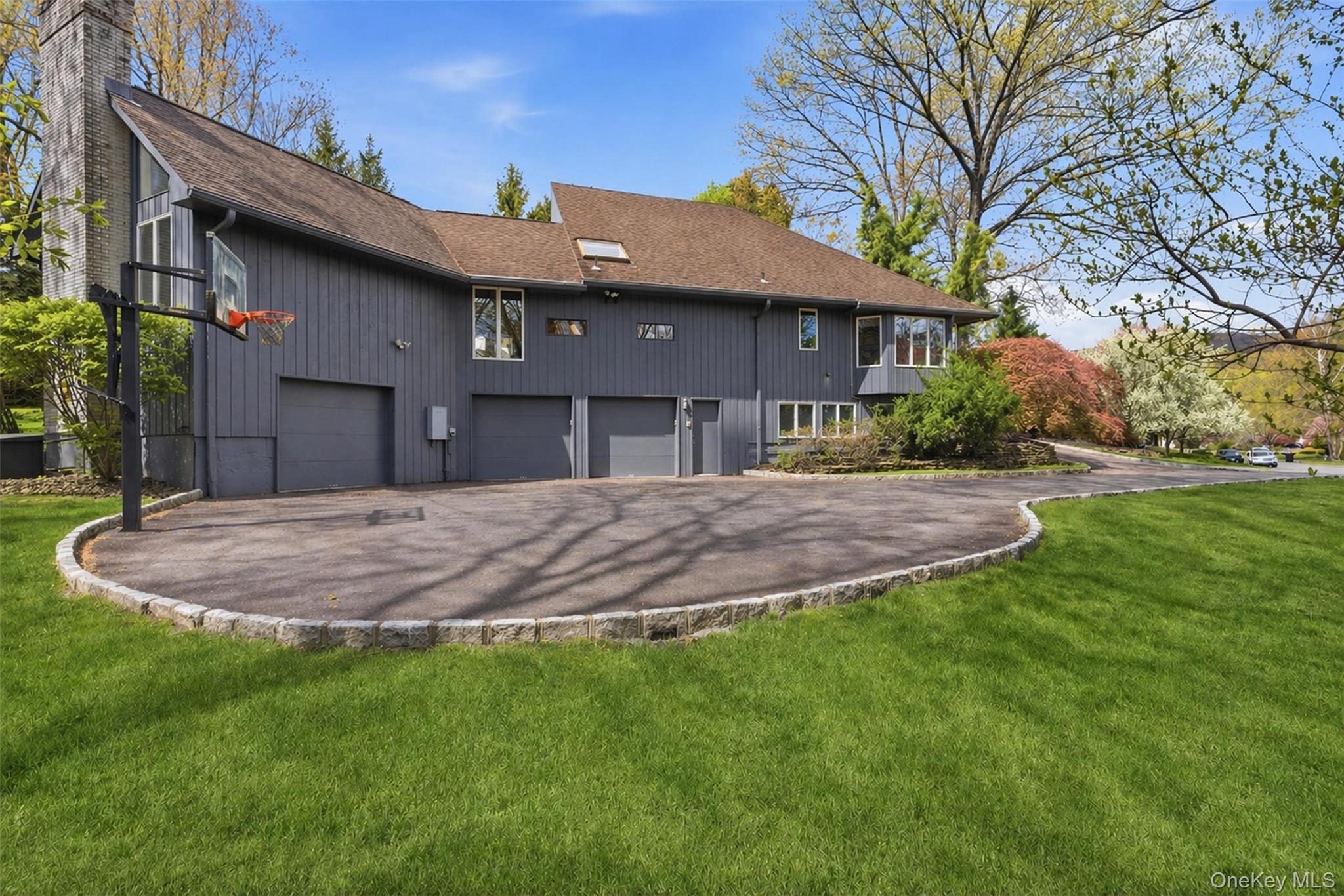 13 Zeck Court