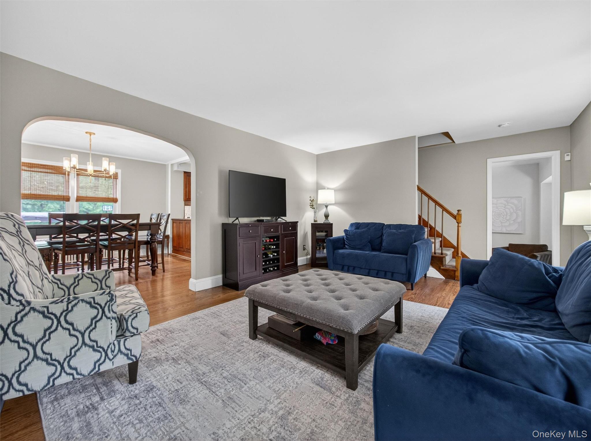 3 Hillside Avenue