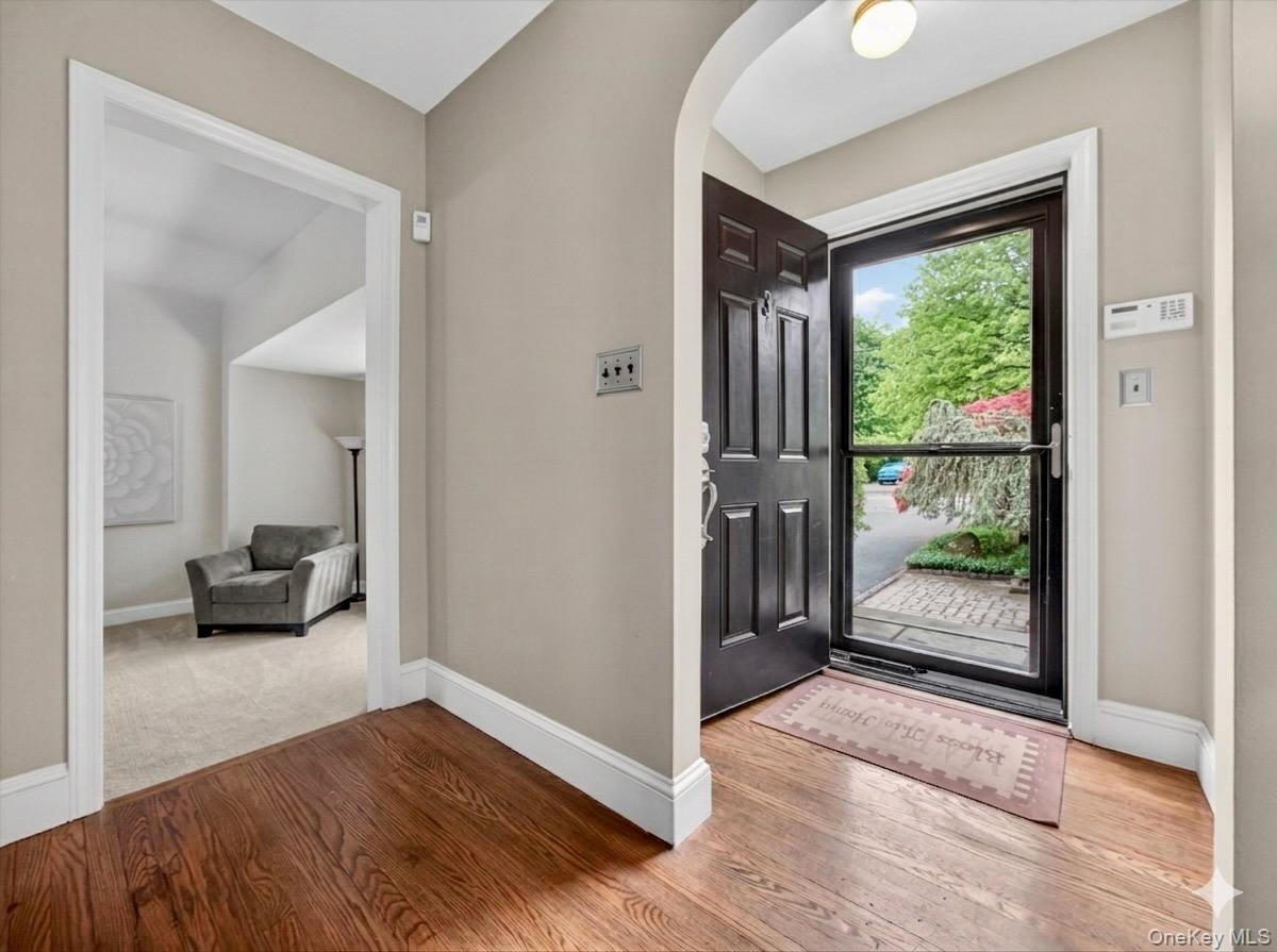 3 Hillside Avenue