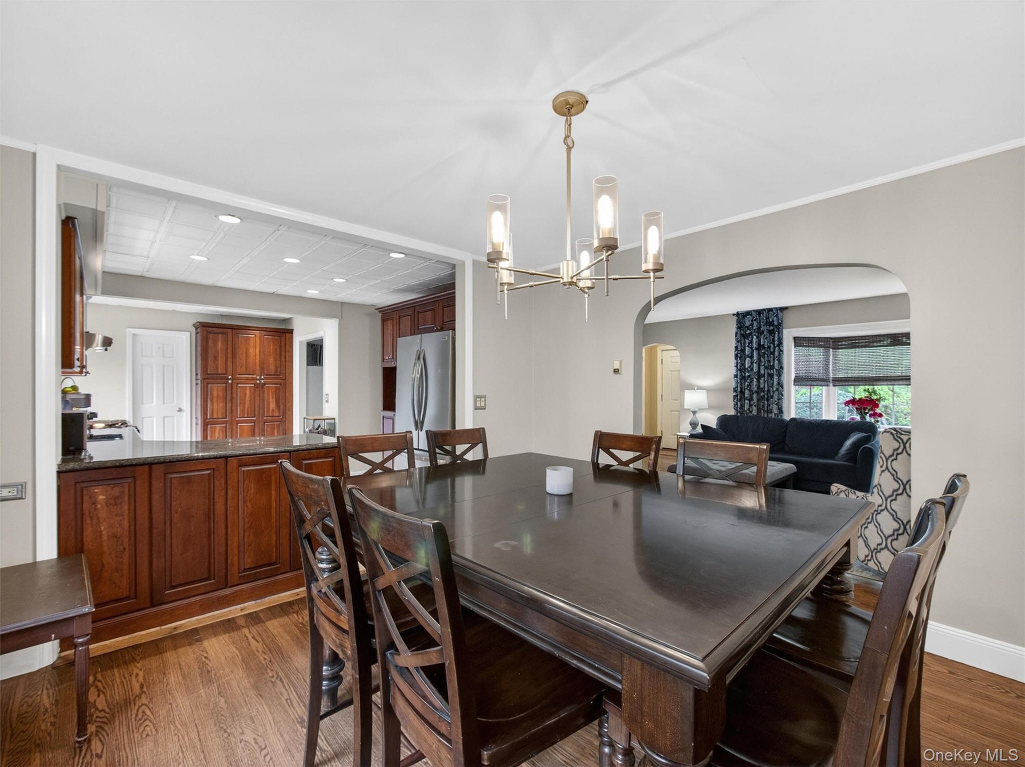 3 Hillside Avenue