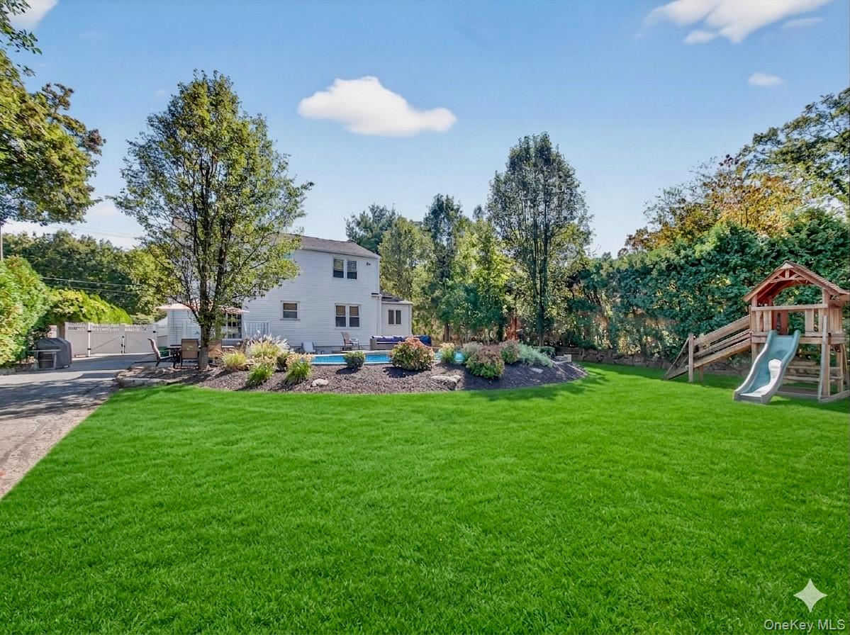3 Hillside Avenue