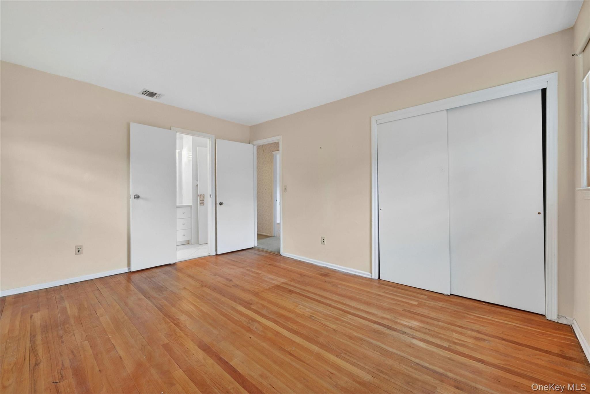 105 Lakewood Drive