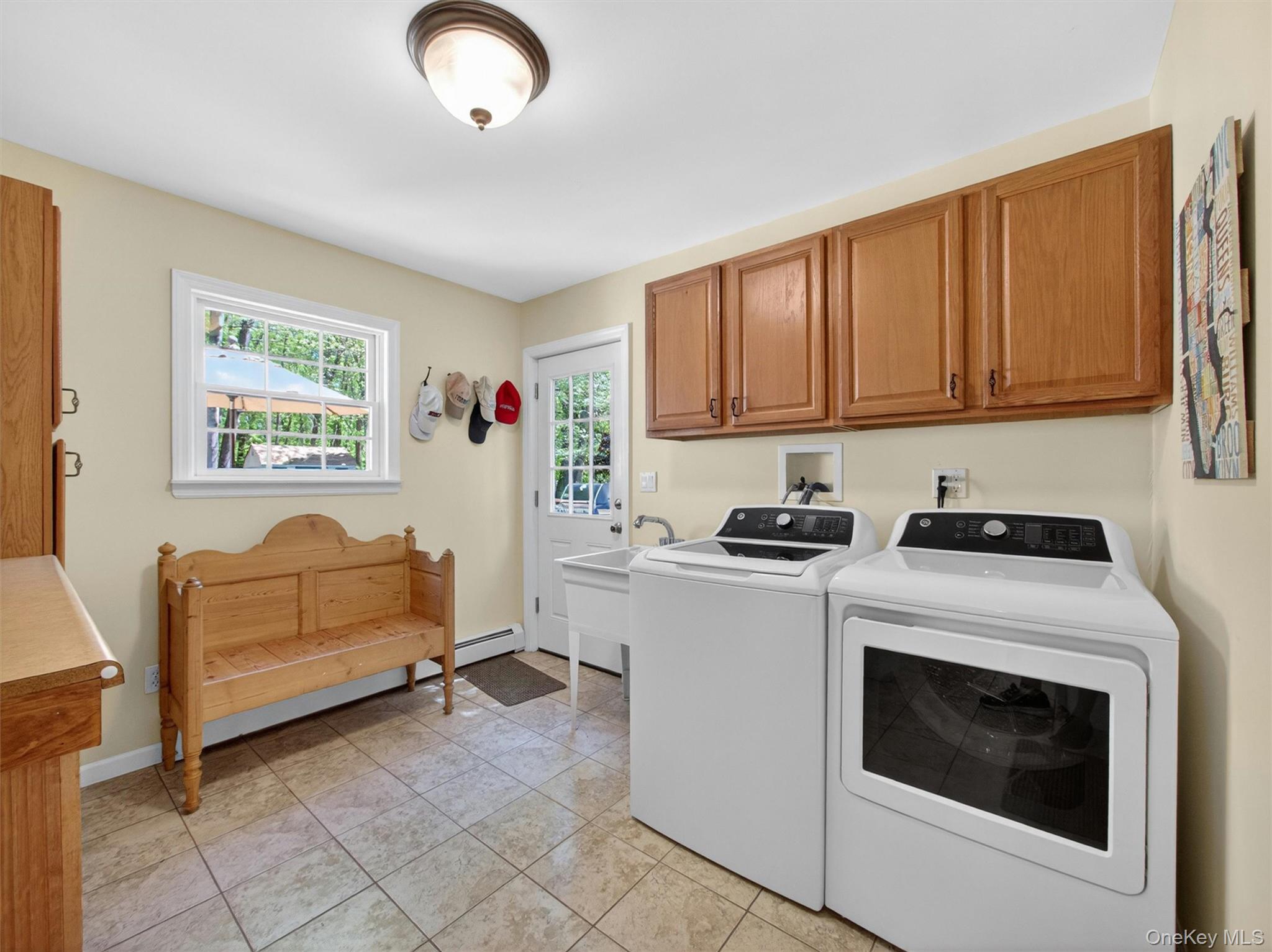 22 E Mayer Drive