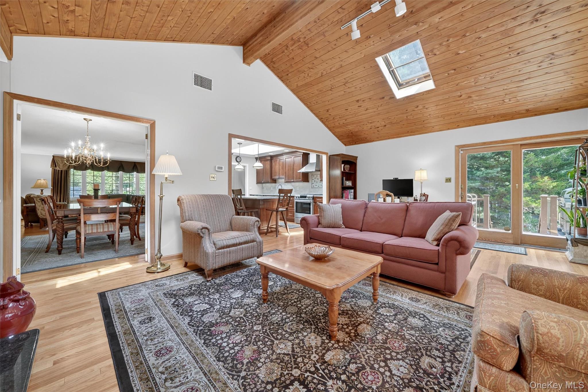 6 Sterling Forest Lane