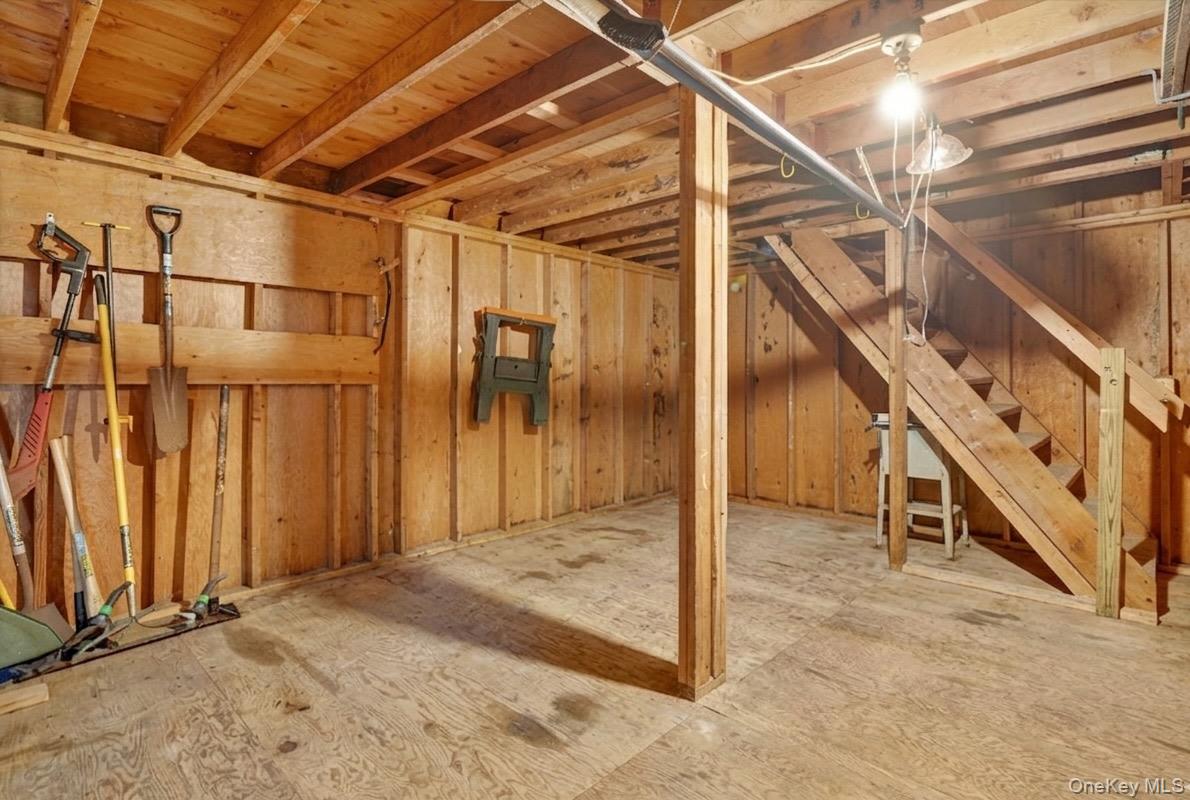6 Sterling Forest Lane