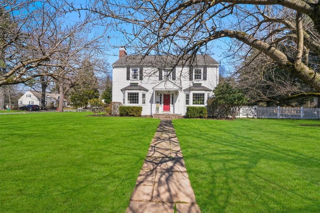 34 Campbell Avenue