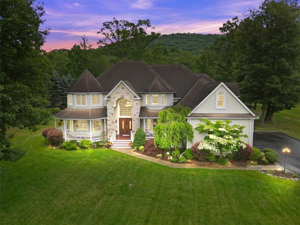 49 Greenwich Avenue