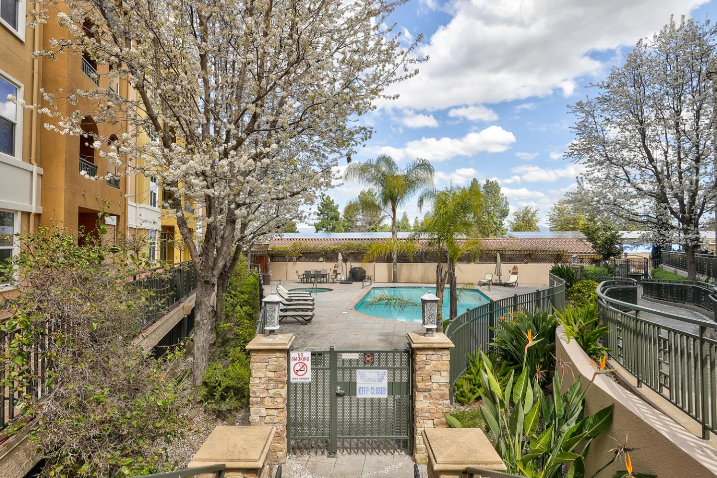 1445 Fruitdale AVE 107