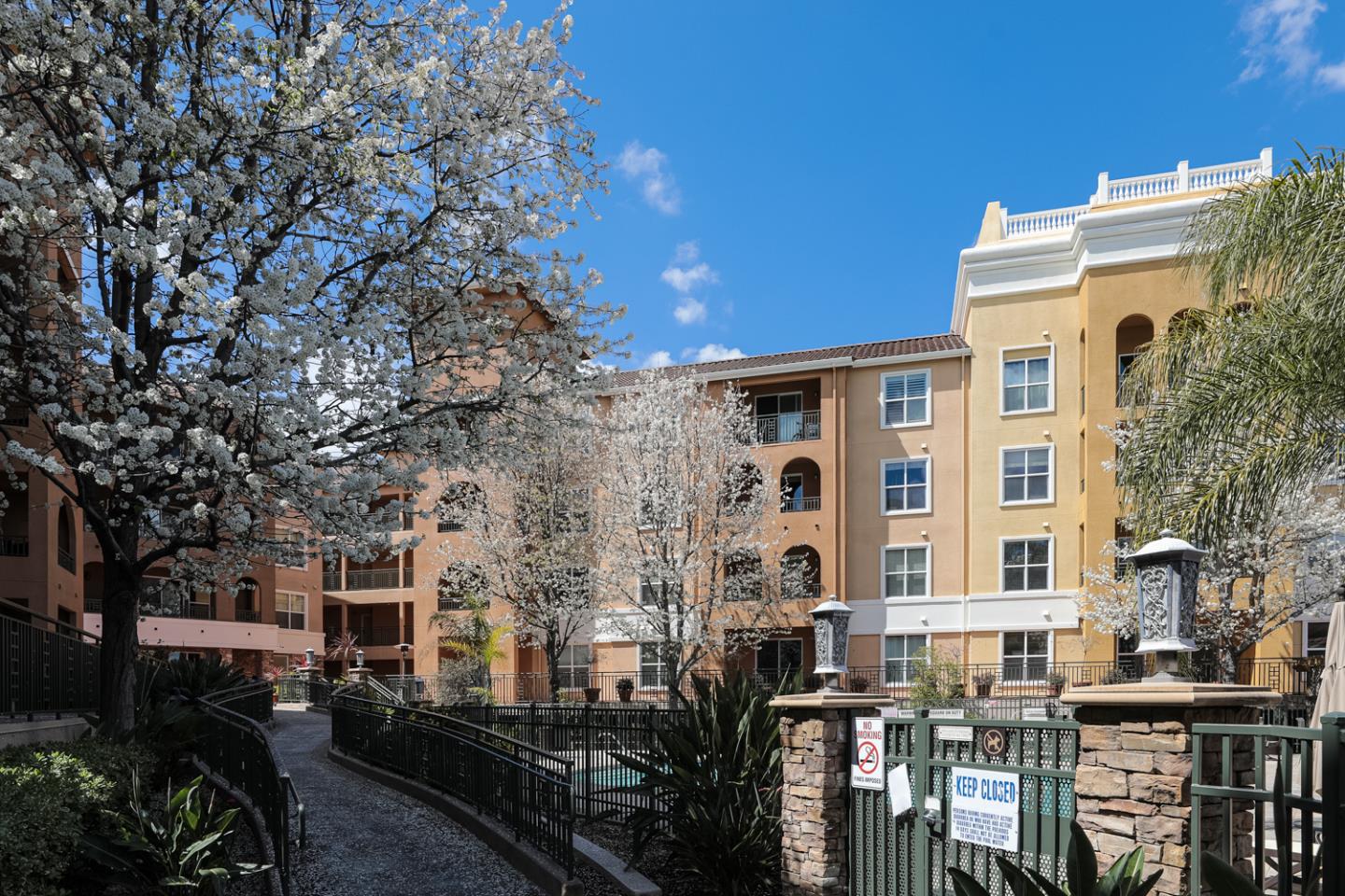 1445 Fruitdale AVE 107