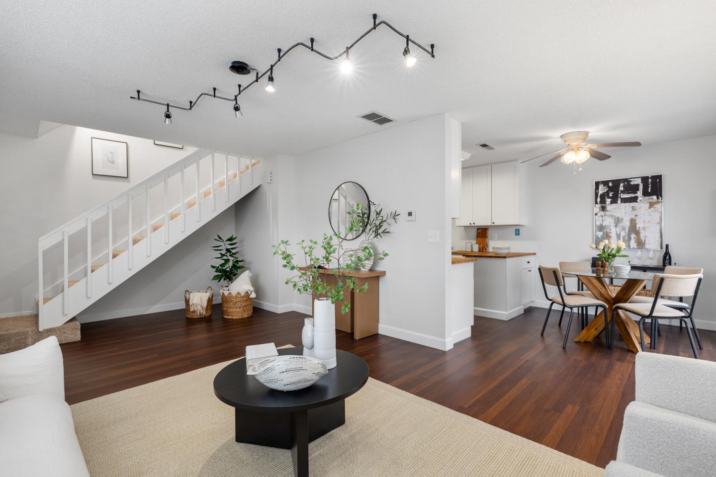 17 Paseo Grande Unit: A