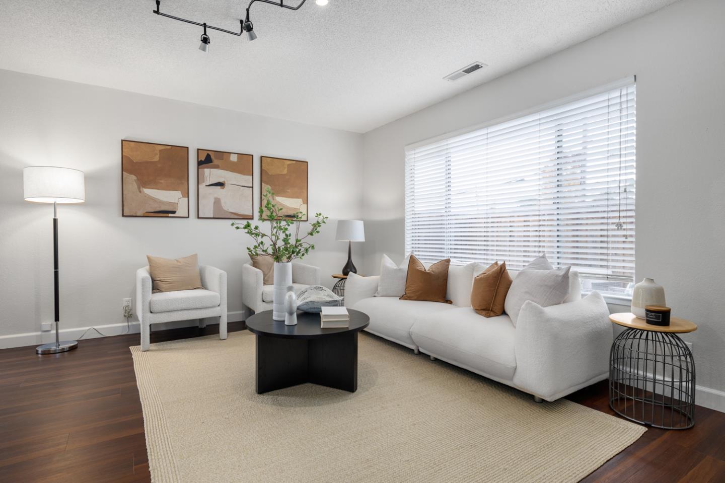 17 Paseo Grande Unit: A