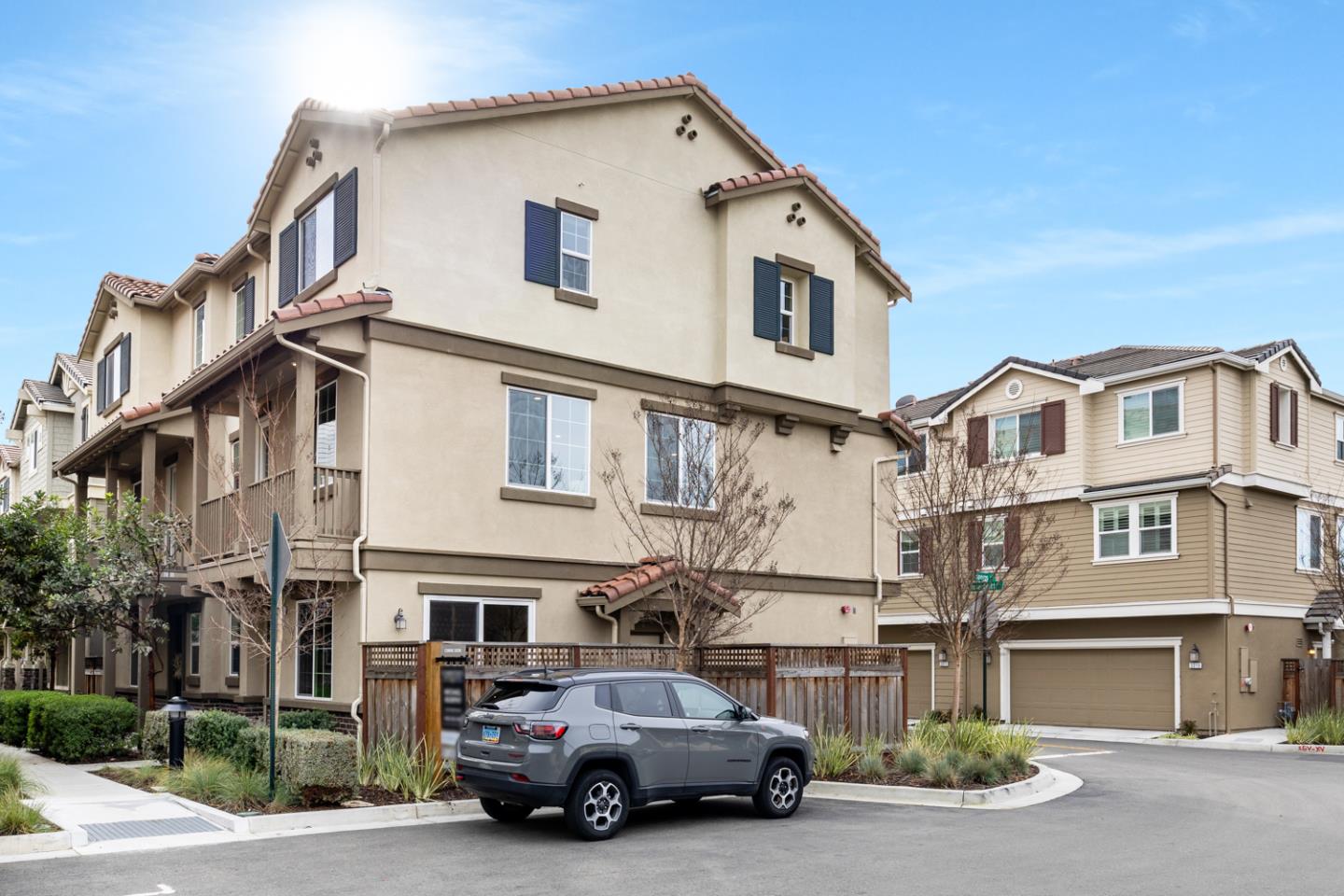 2208 Rosenblatt Street