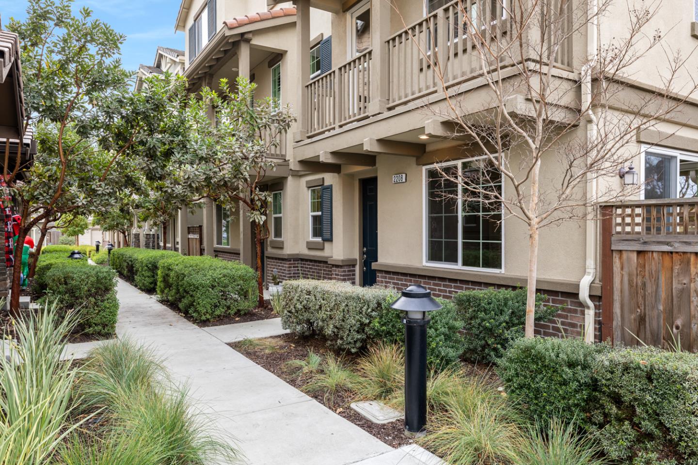 2208 Rosenblatt Street