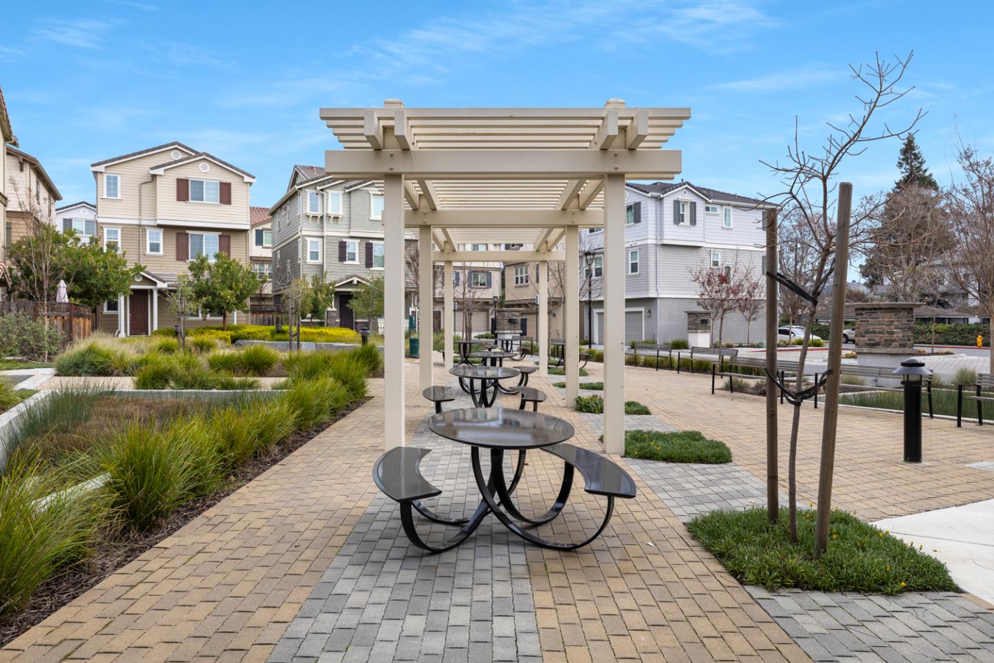 2208 Rosenblatt Street