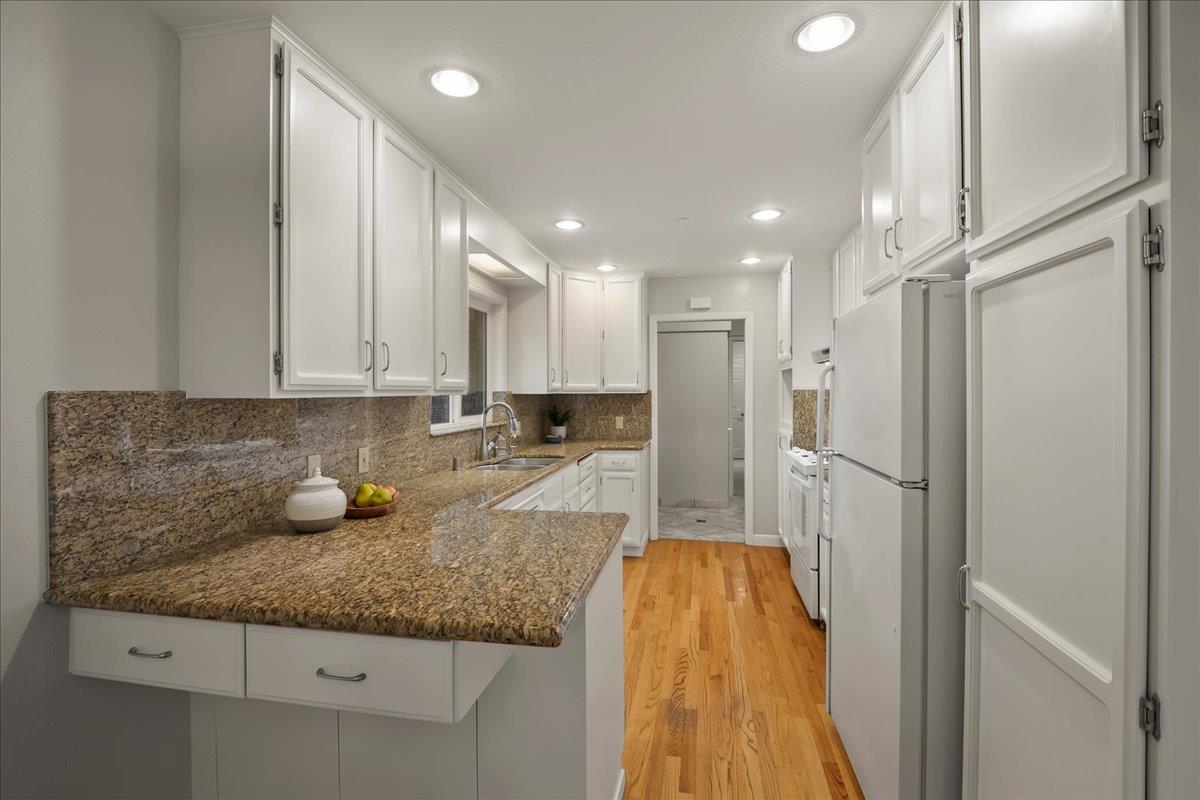 1245 Happy Valley Avenue