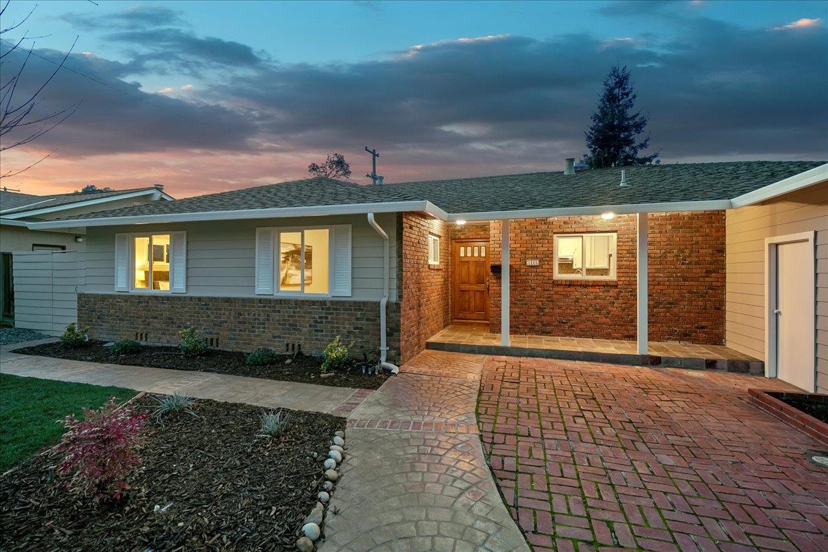 1245 Happy Valley Avenue