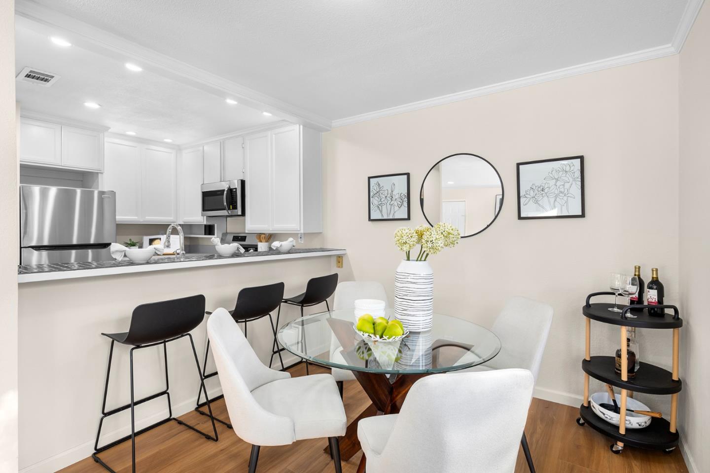 3407 La Terrace Circle